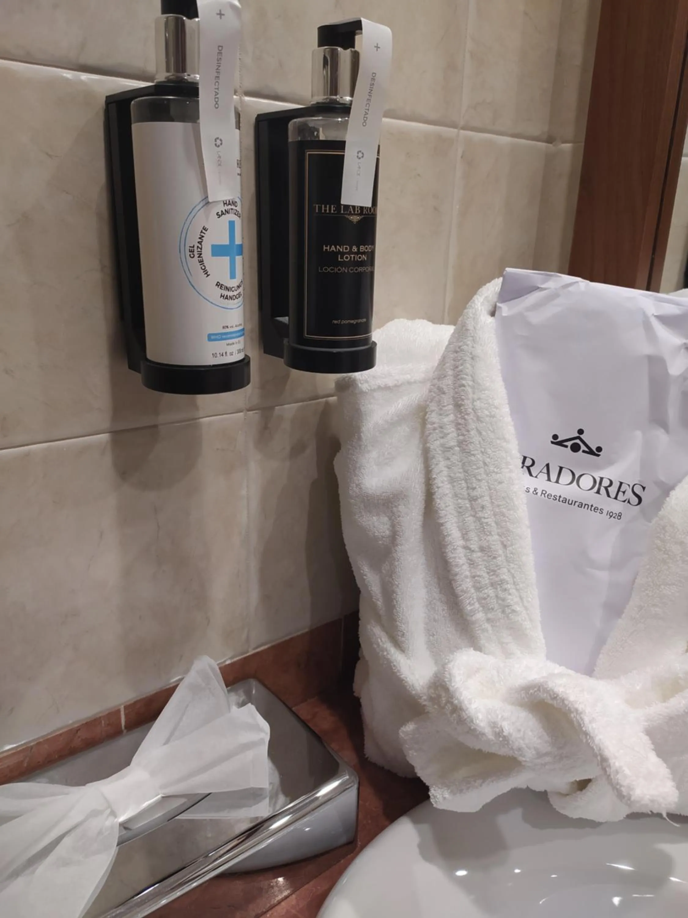 Public Bath in Parador de Limpias