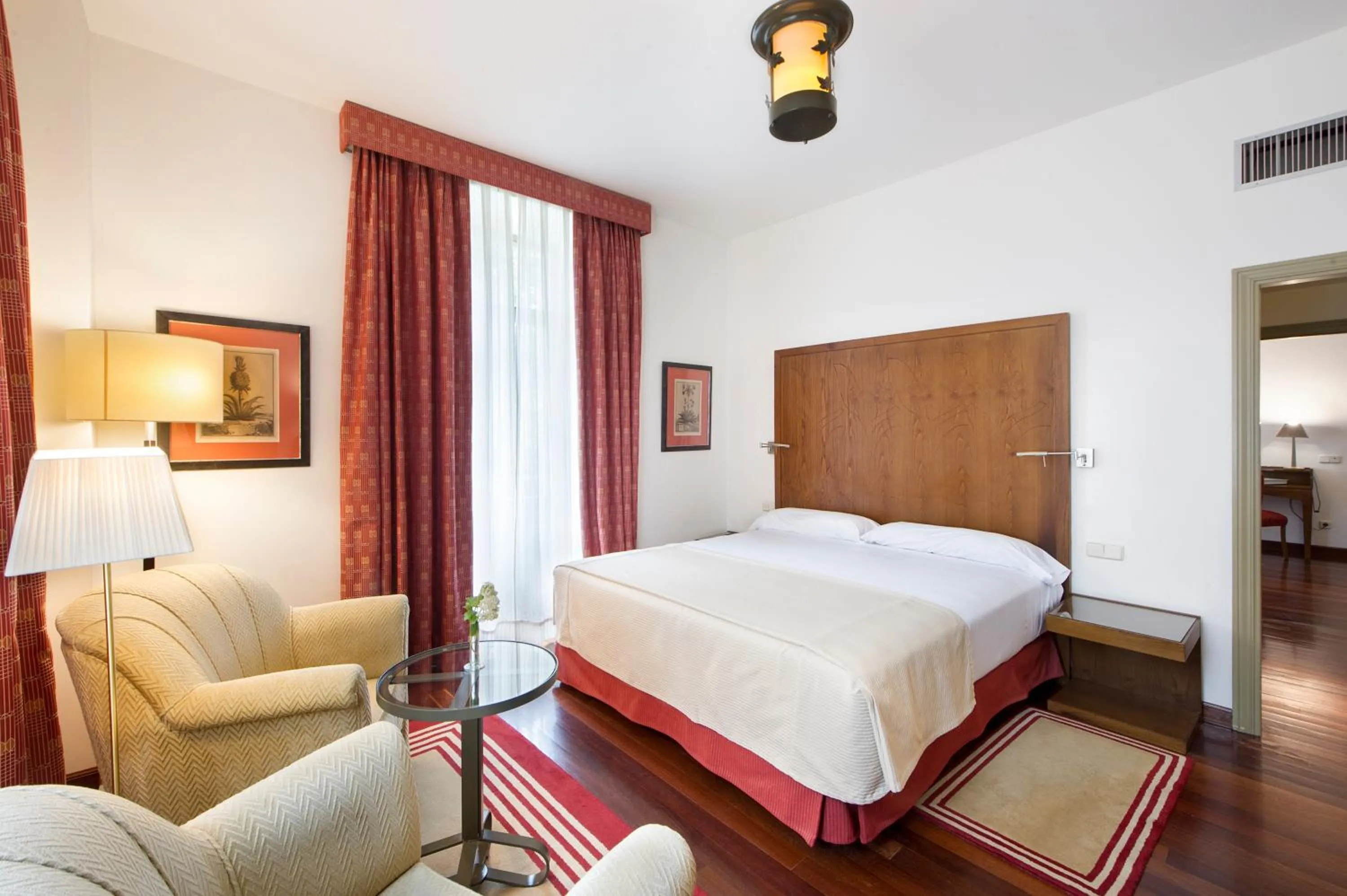 Photo of the whole room, Bed in Parador de Limpias