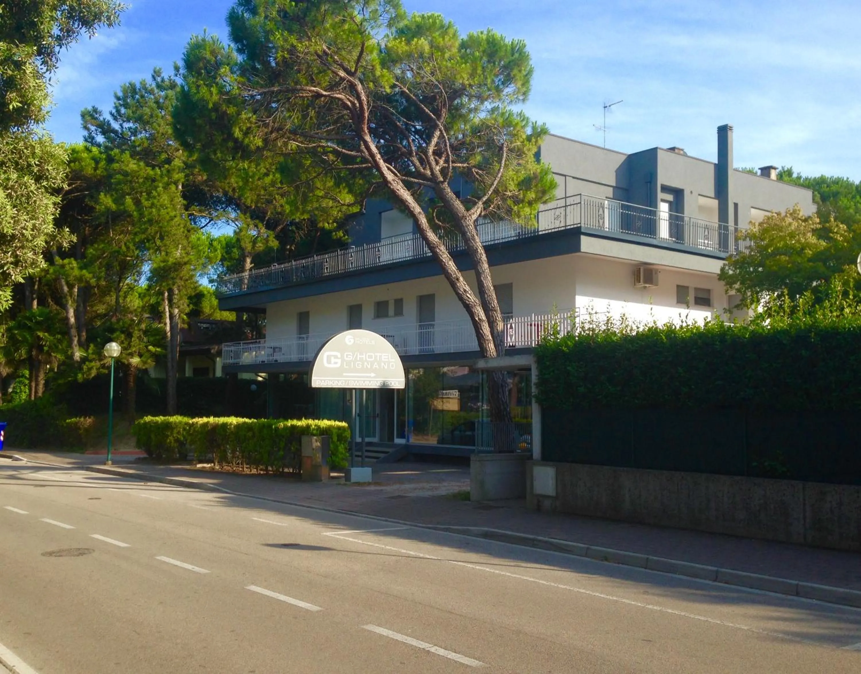 Property building in G/Hotel Lignano