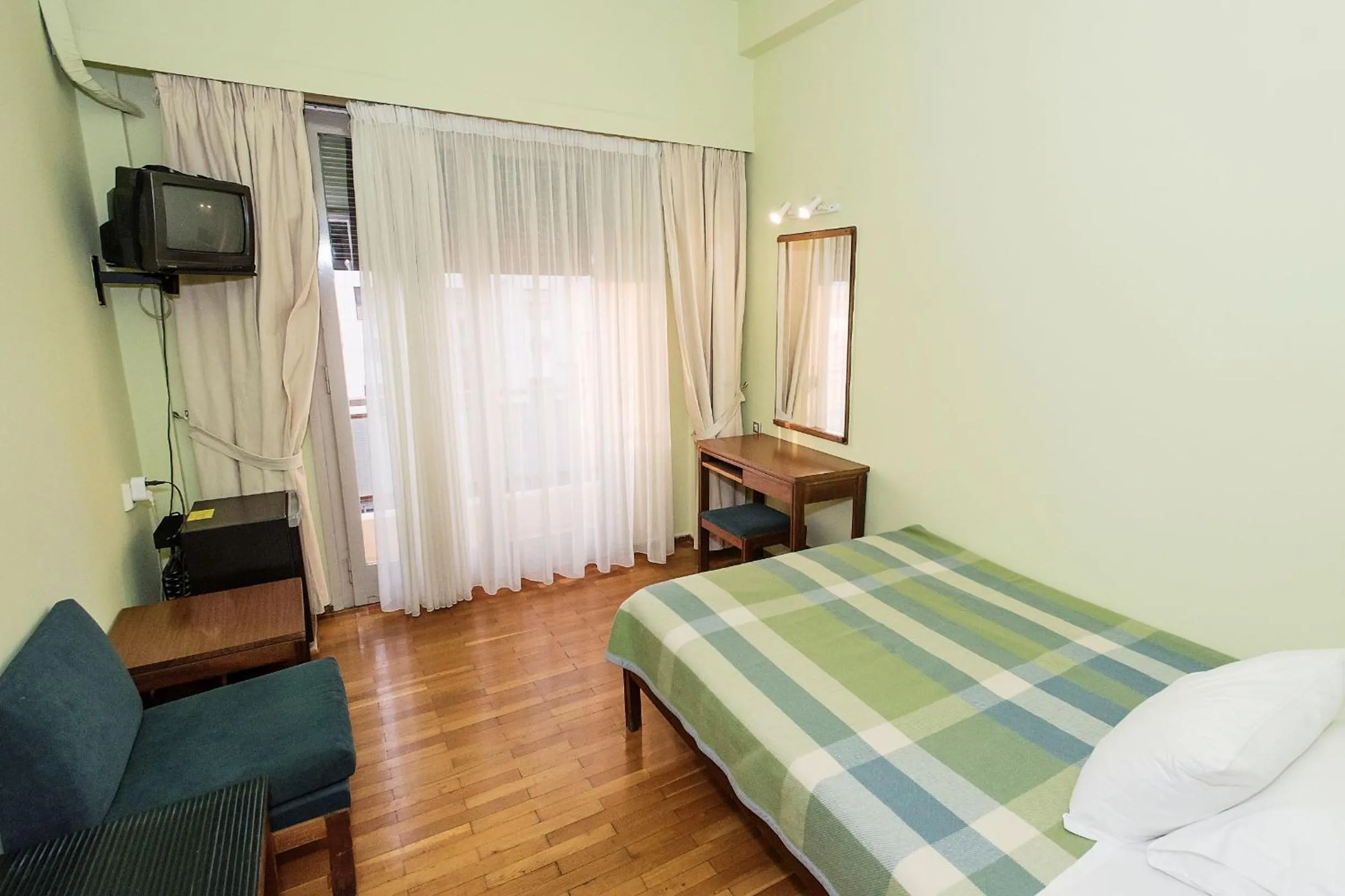 Photo of the whole room, Bed in Hotel Alexandros