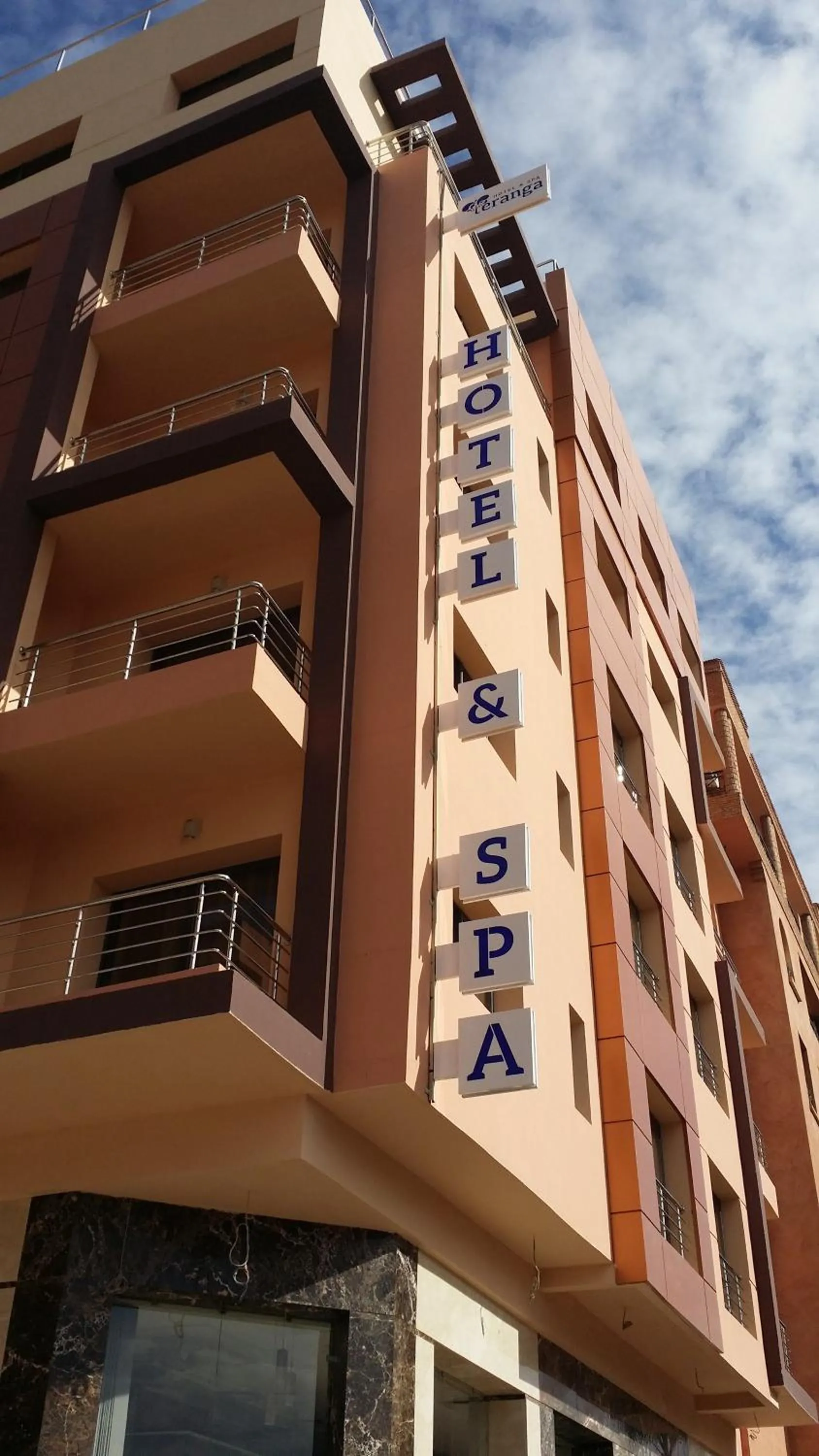 Property building in Hôtel Teranga & Spa