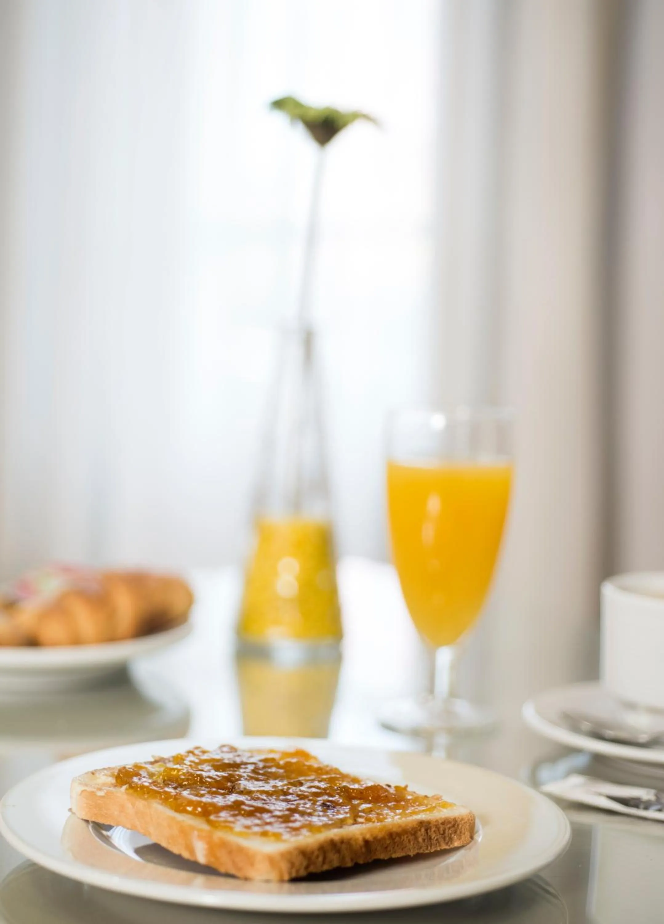 Restaurant/places to eat in Apartamentos Portazgo