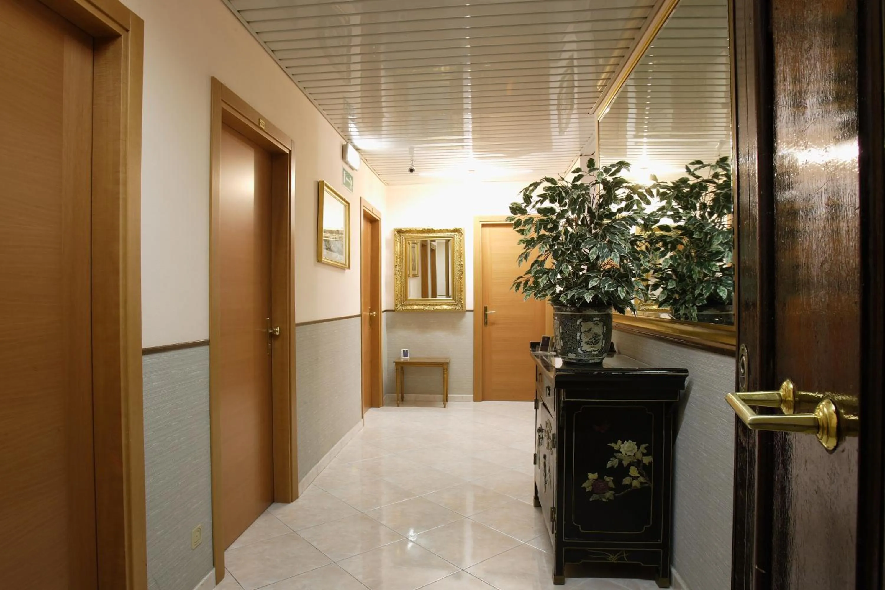 Decorative detail, Bed in Hotel Lazzari