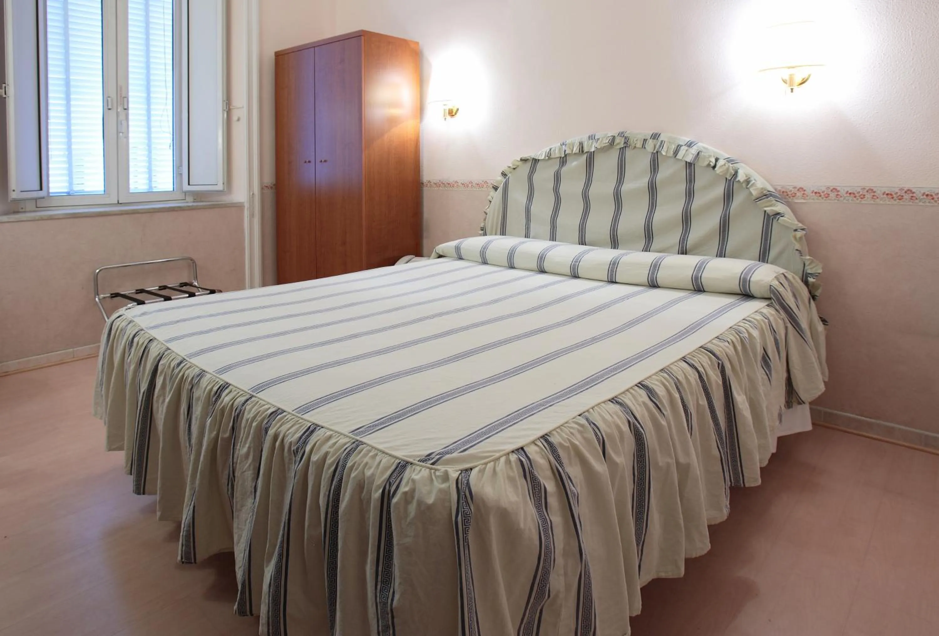 Bed in Hotel Lazzari