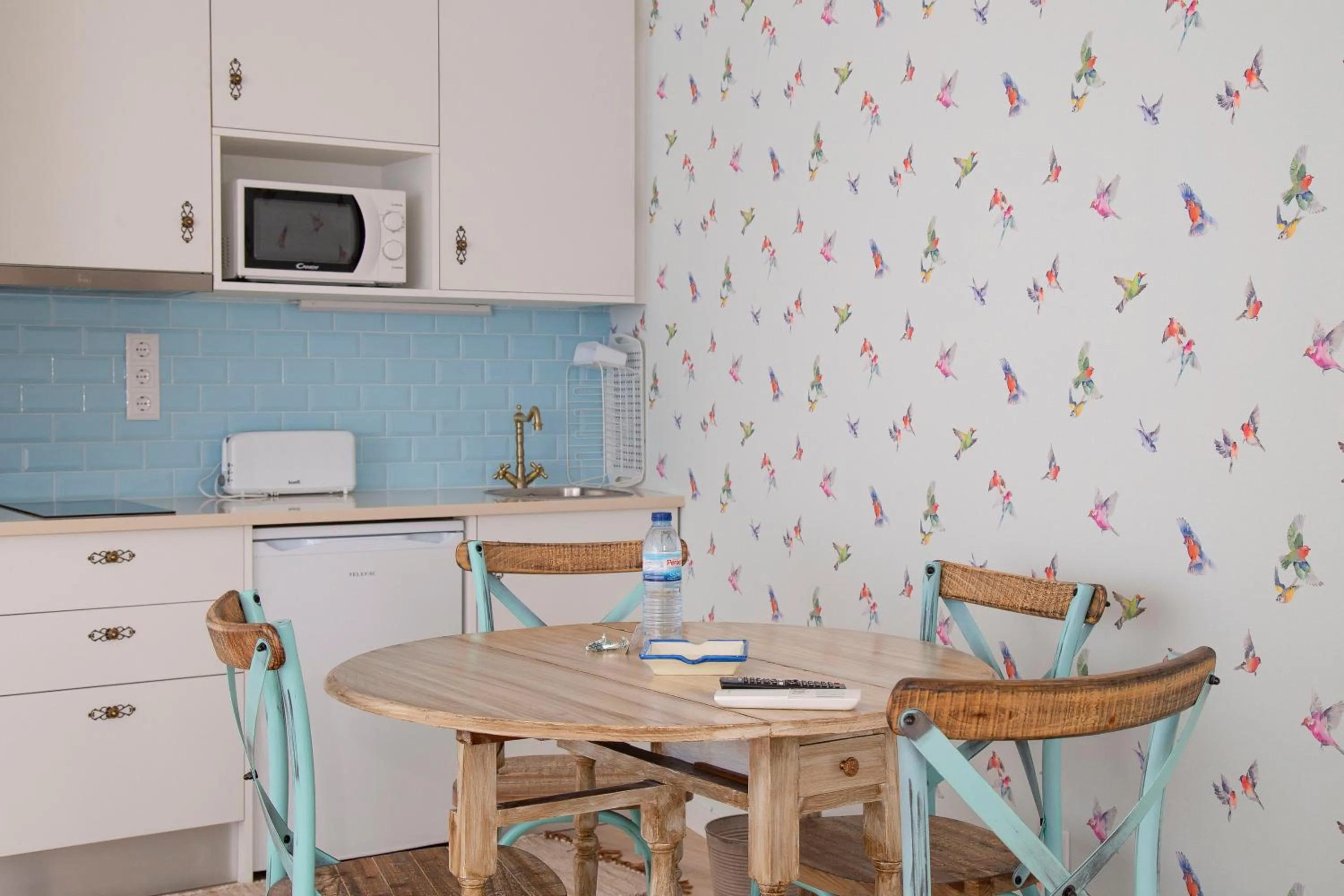 Kitchen or kitchenette in Aires da Serra Hotel