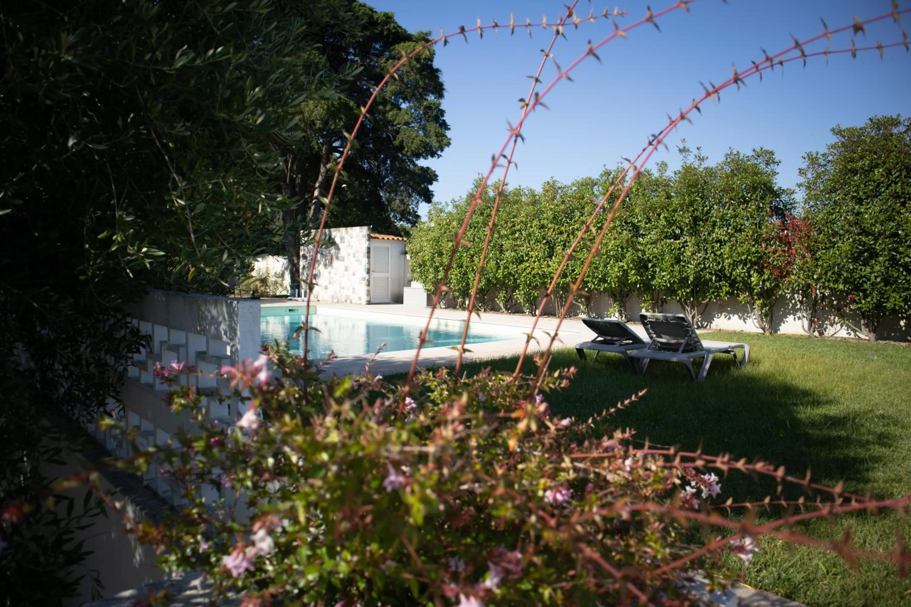Swimming pool in Aires da Serra Hotel