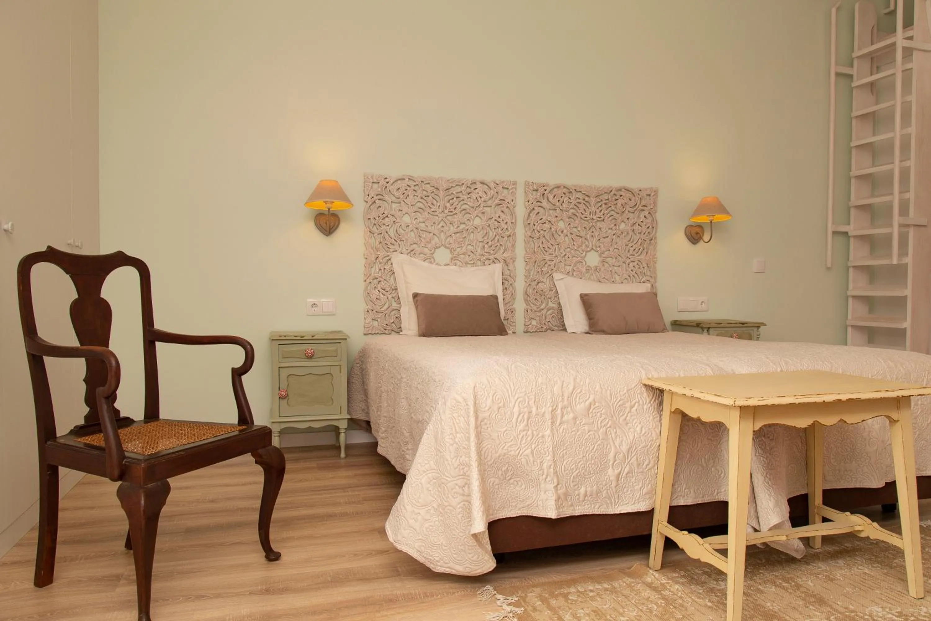 Bed in Aires da Serra Hotel