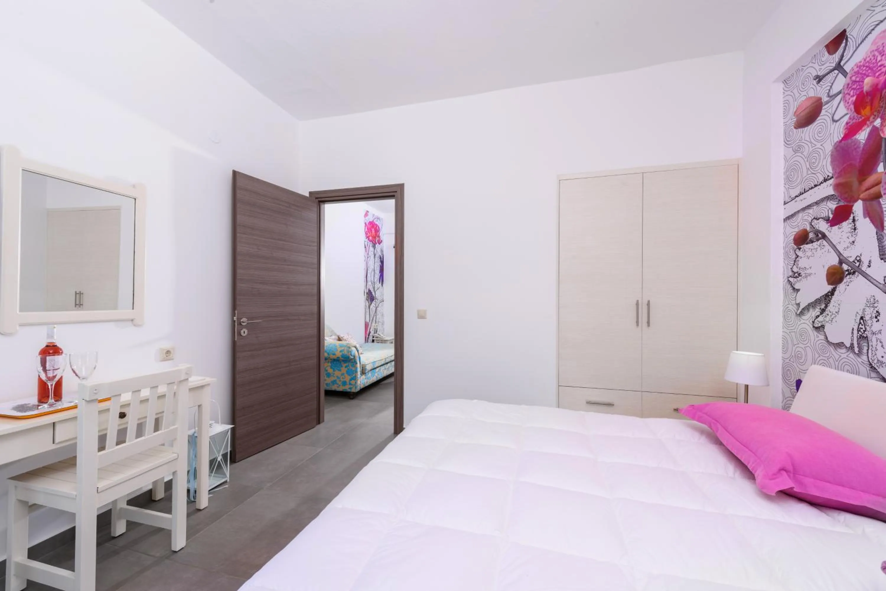 Bed in Angela Studios Apartments