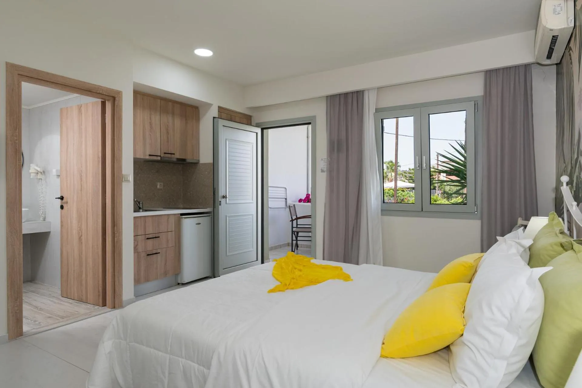 View (from property/room), Bed in Angela Studios Apartments