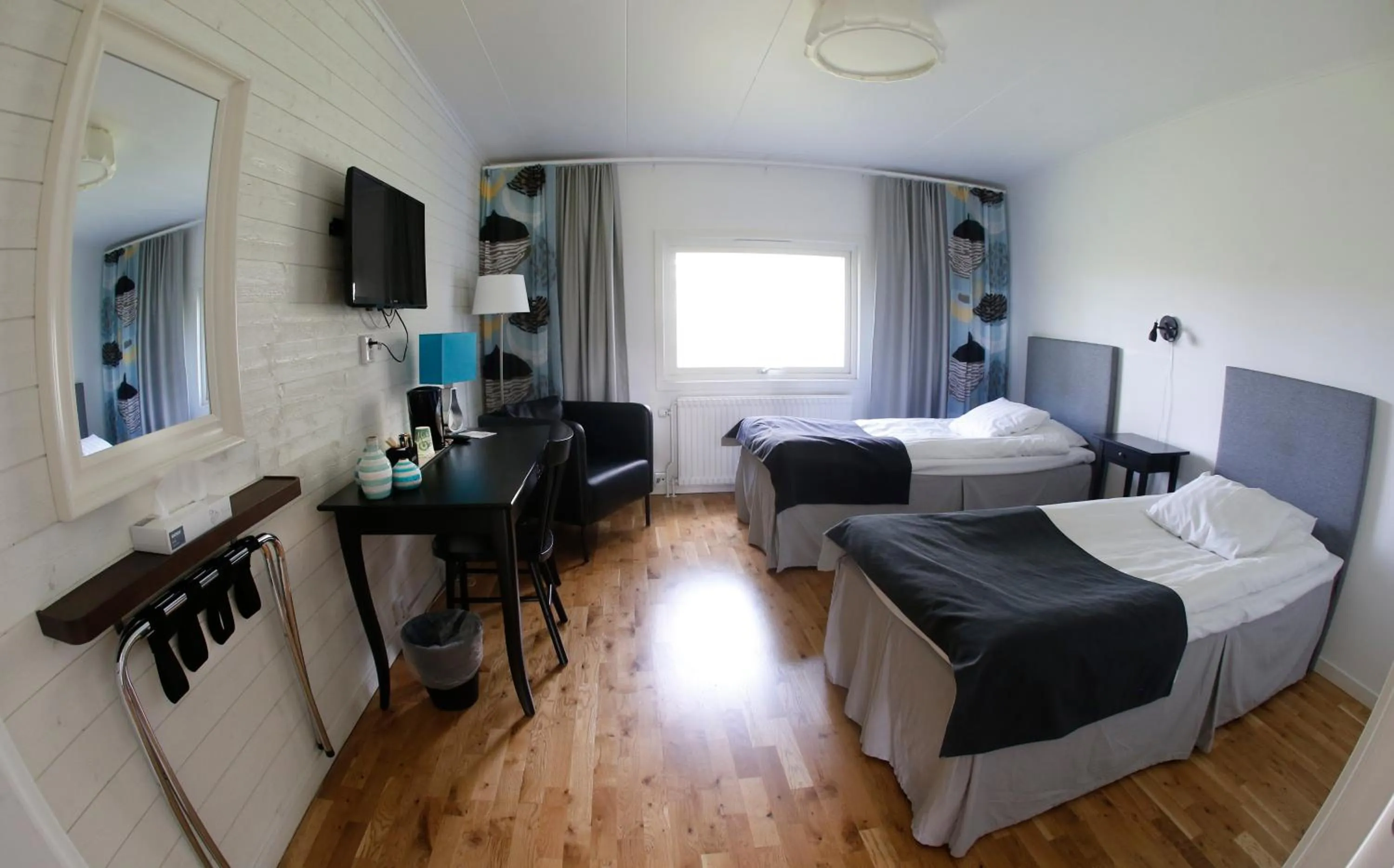 Photo of the whole room, Bed in Sjögestad Motell