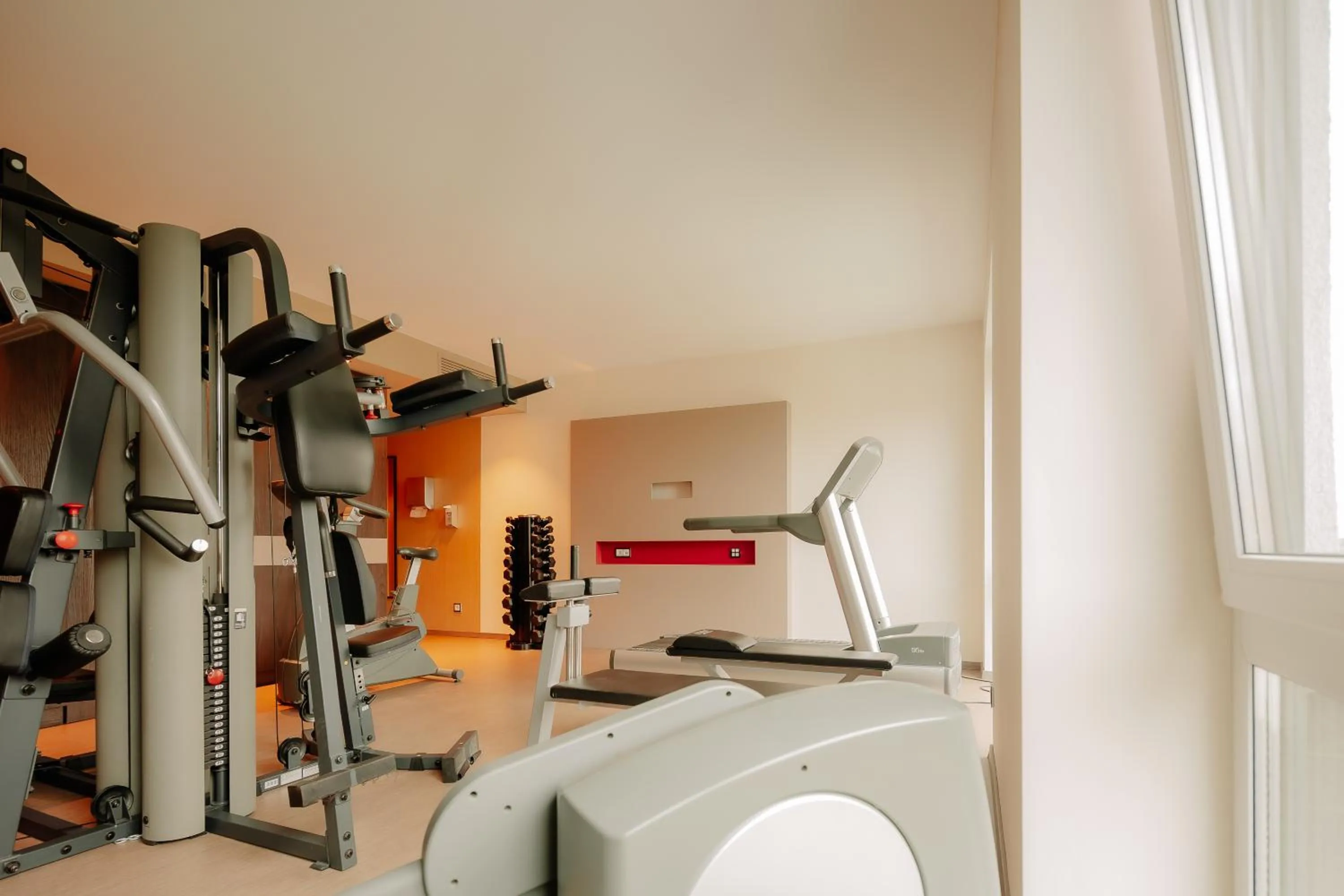 Fitness centre/facilities in LOOKEN INN Lingen by Hackmann