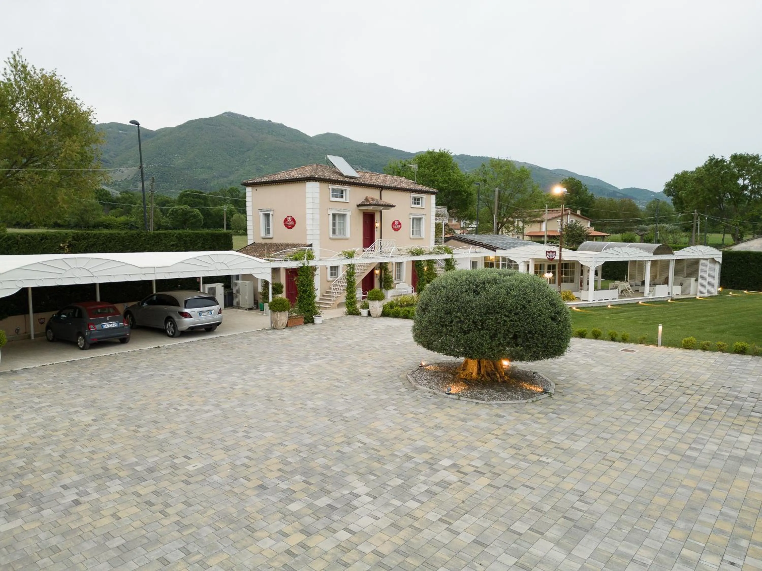 Property building in Ca' del Conte - Maison de Charme