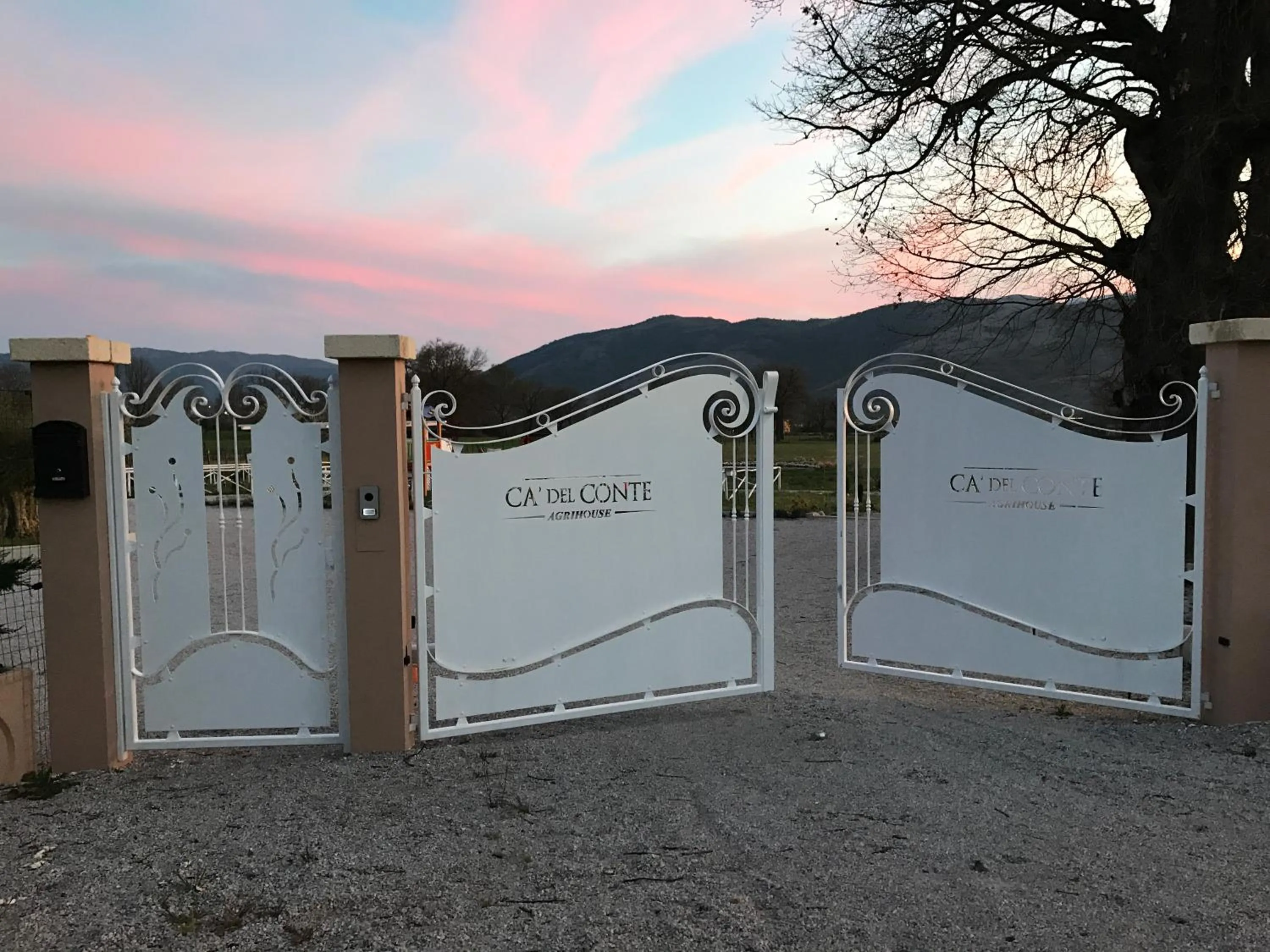 Street view in Ca' del Conte - Maison de Charme