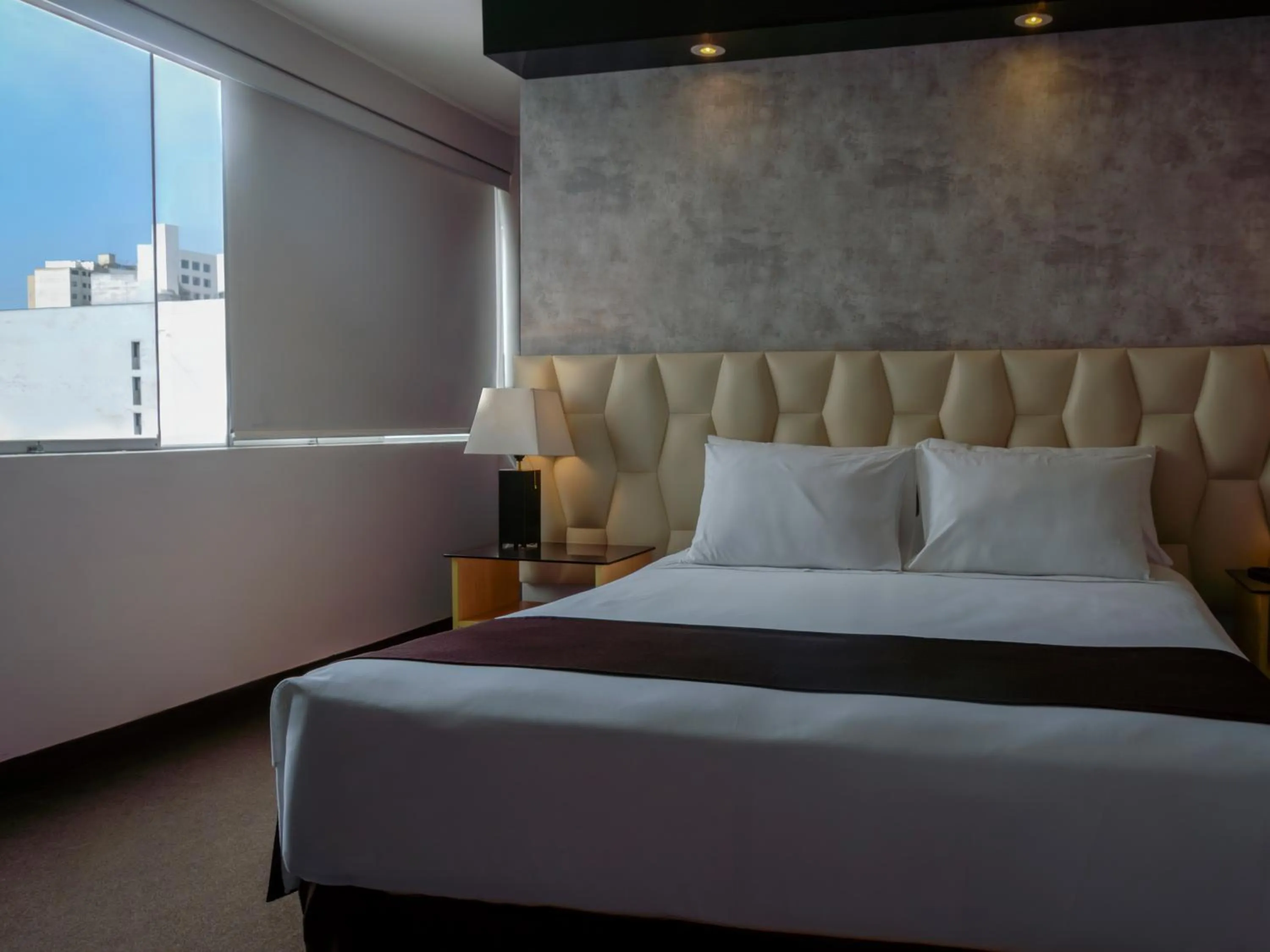 Bed in Hotel Ferré Miraflores