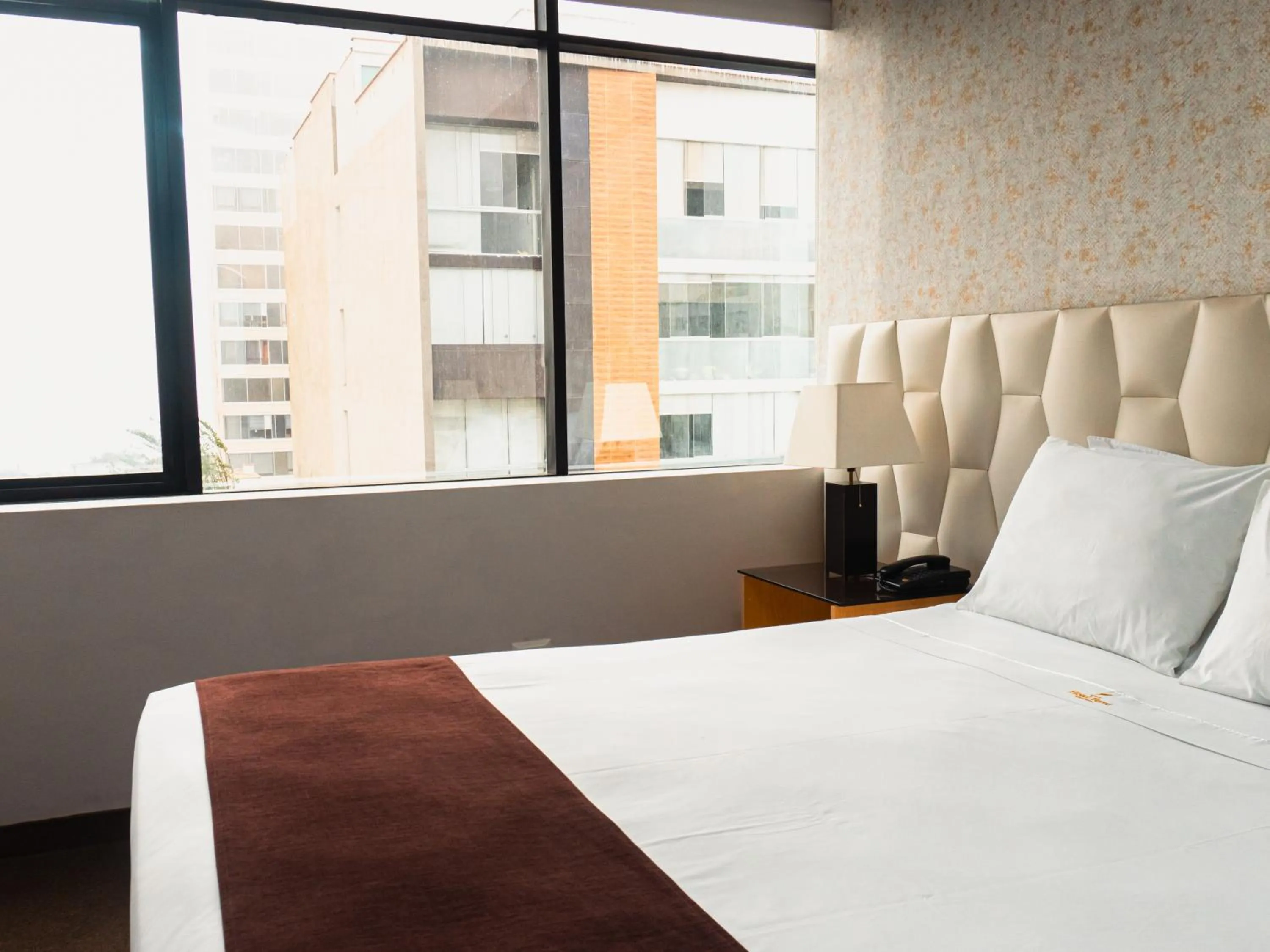 Bed in Hotel Ferré Miraflores