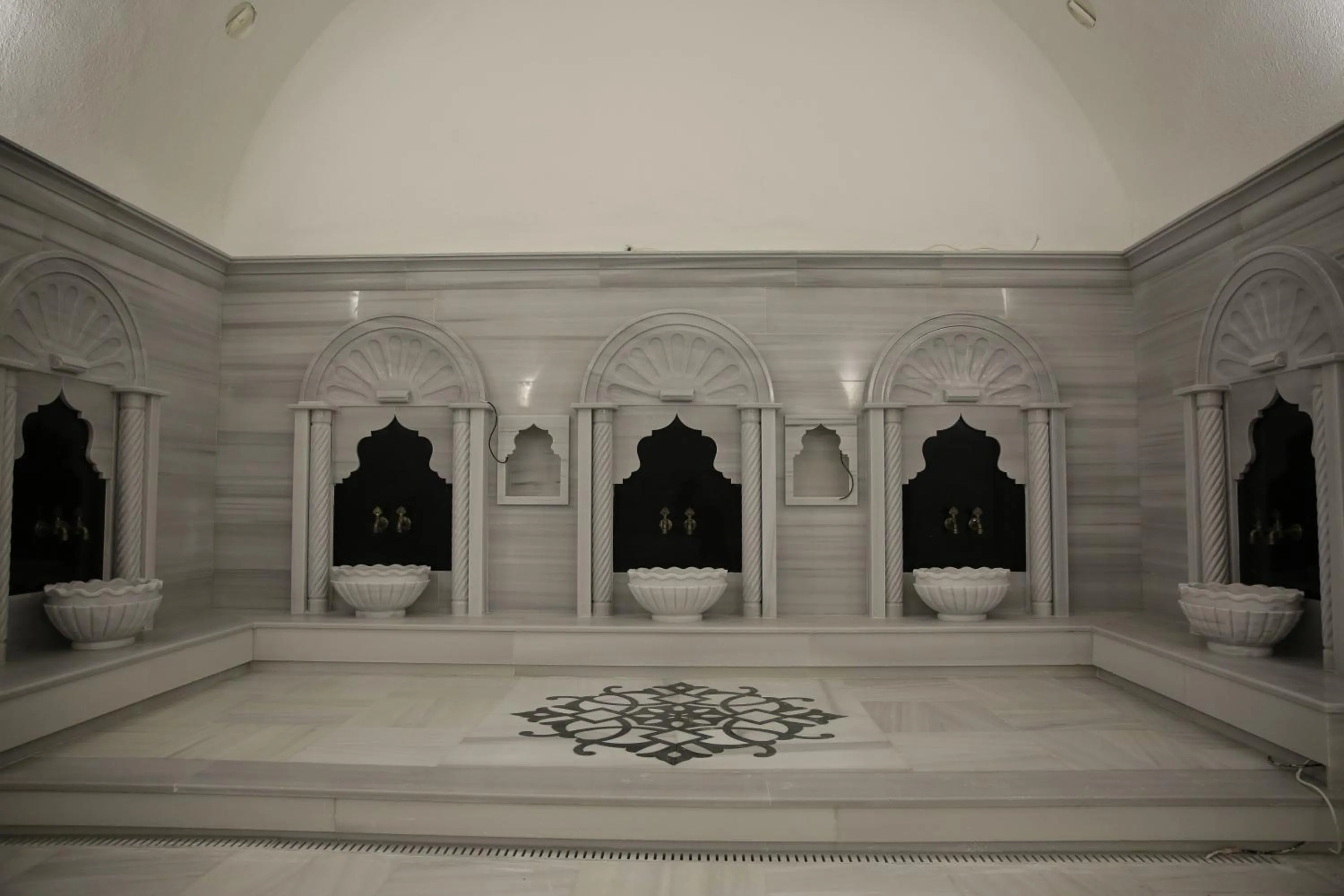 Property building in Gulumser Hatun Termal Hotel & Spa