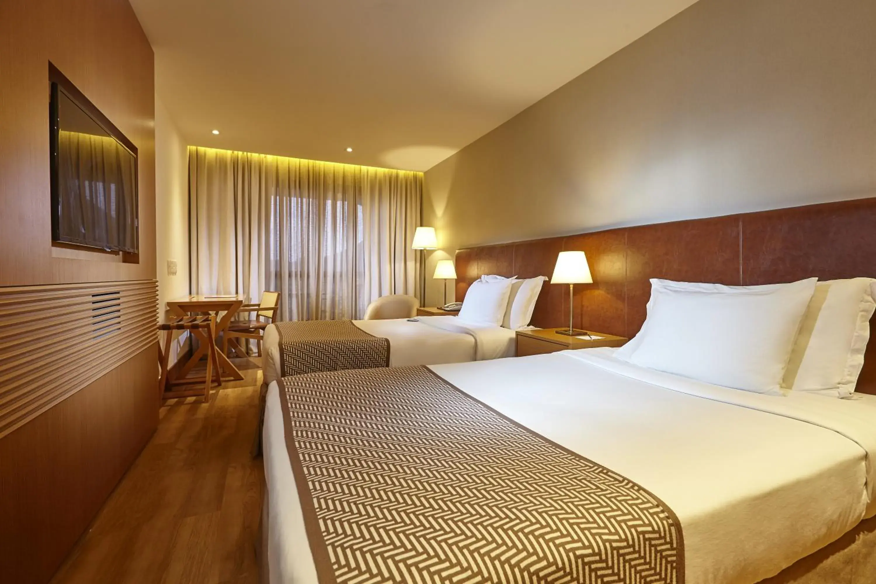 Executive Superior Room with Side Sea View in PortoBay Rio de Janeiro Executive Superior Room with Side Sea View in PortoBay Rio de Janeiro