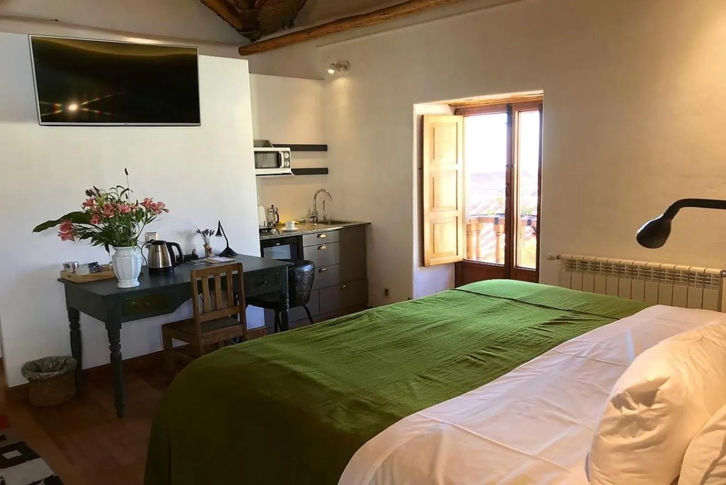 kitchen, Bed in ARQUEOLOGO Exclusive Boutique Hotel Cusco - Centro Histórico