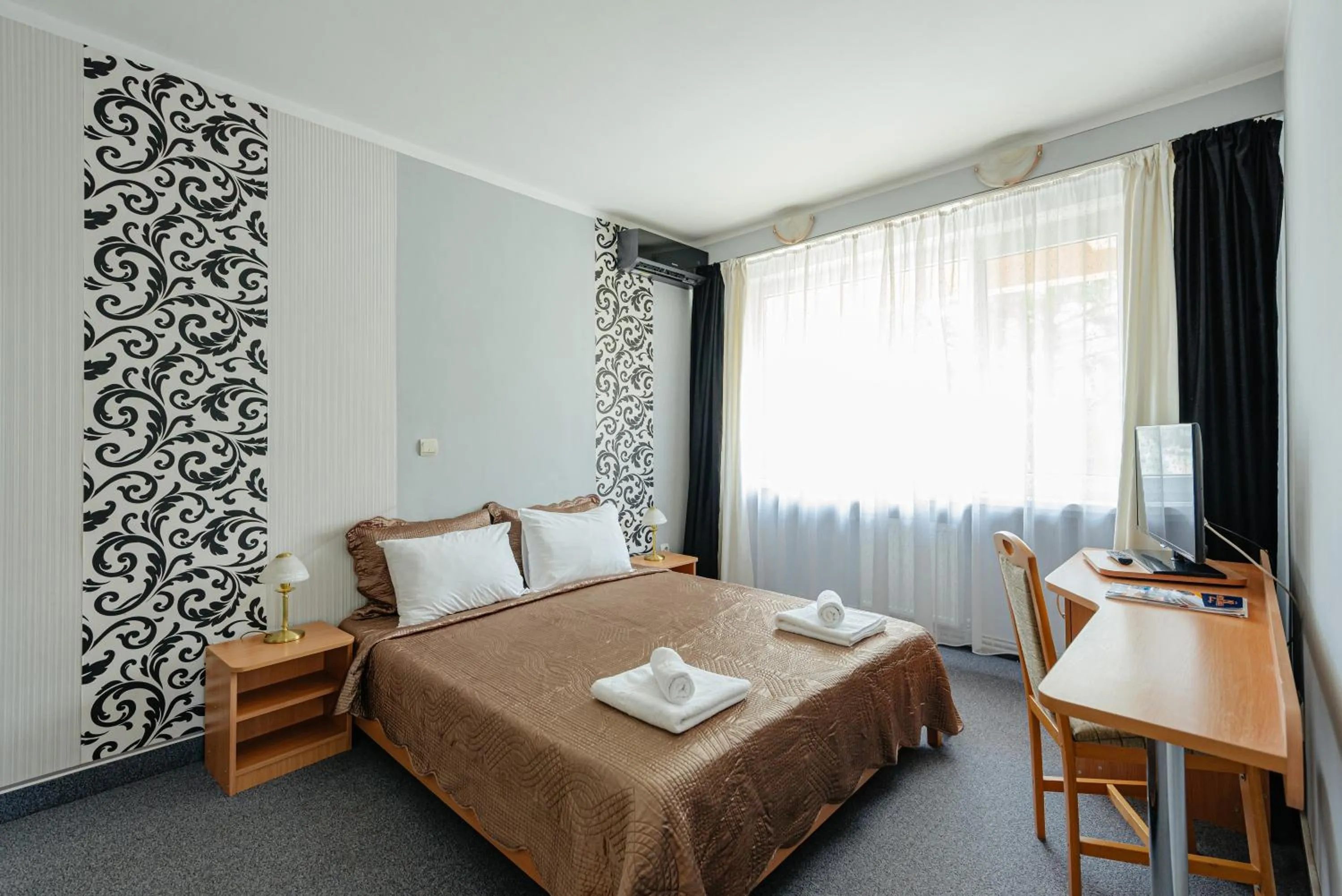 Bedroom, Bed in Hotel Rusca