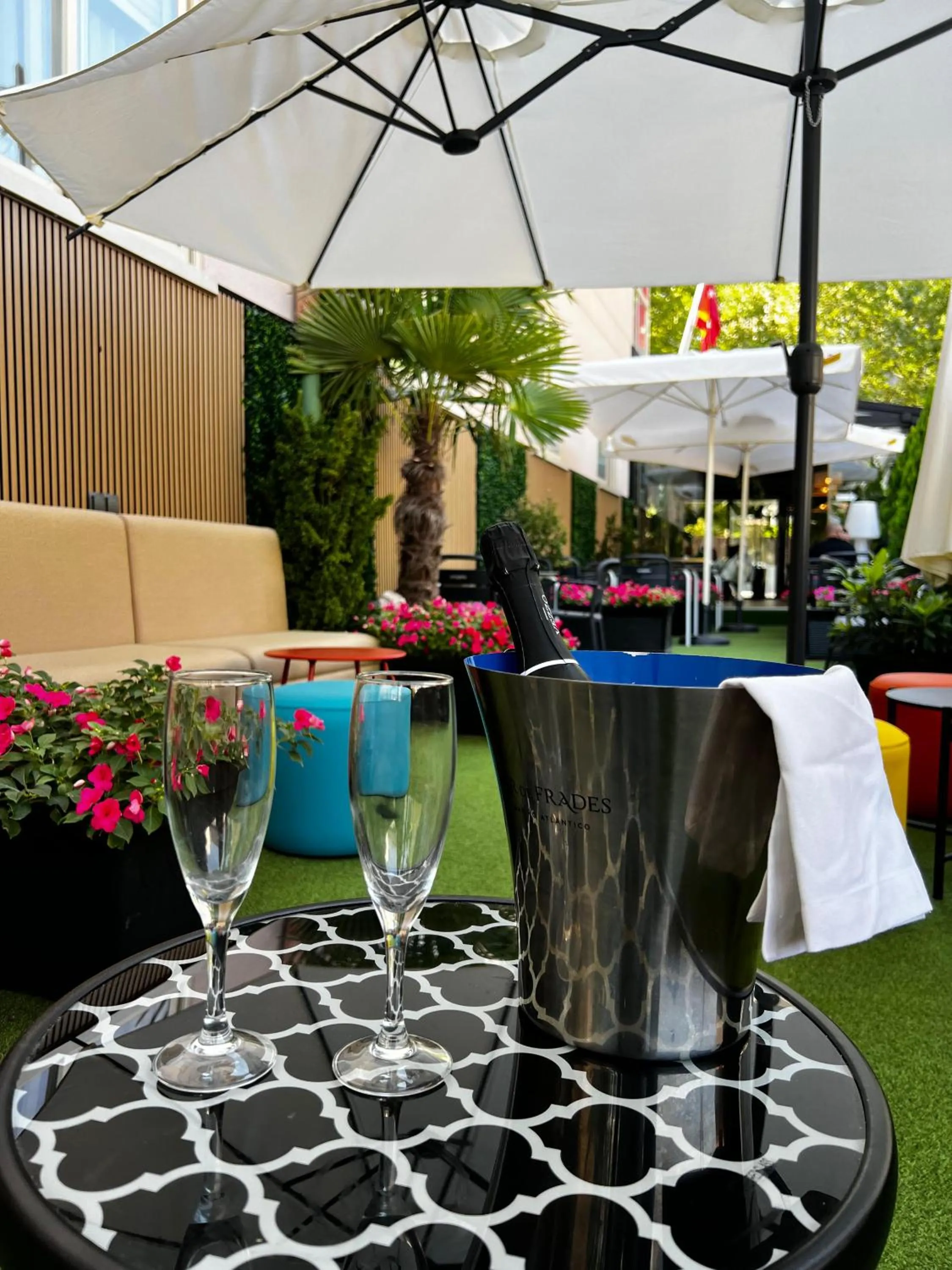 Day in Hotel Suites Feria de Madrid