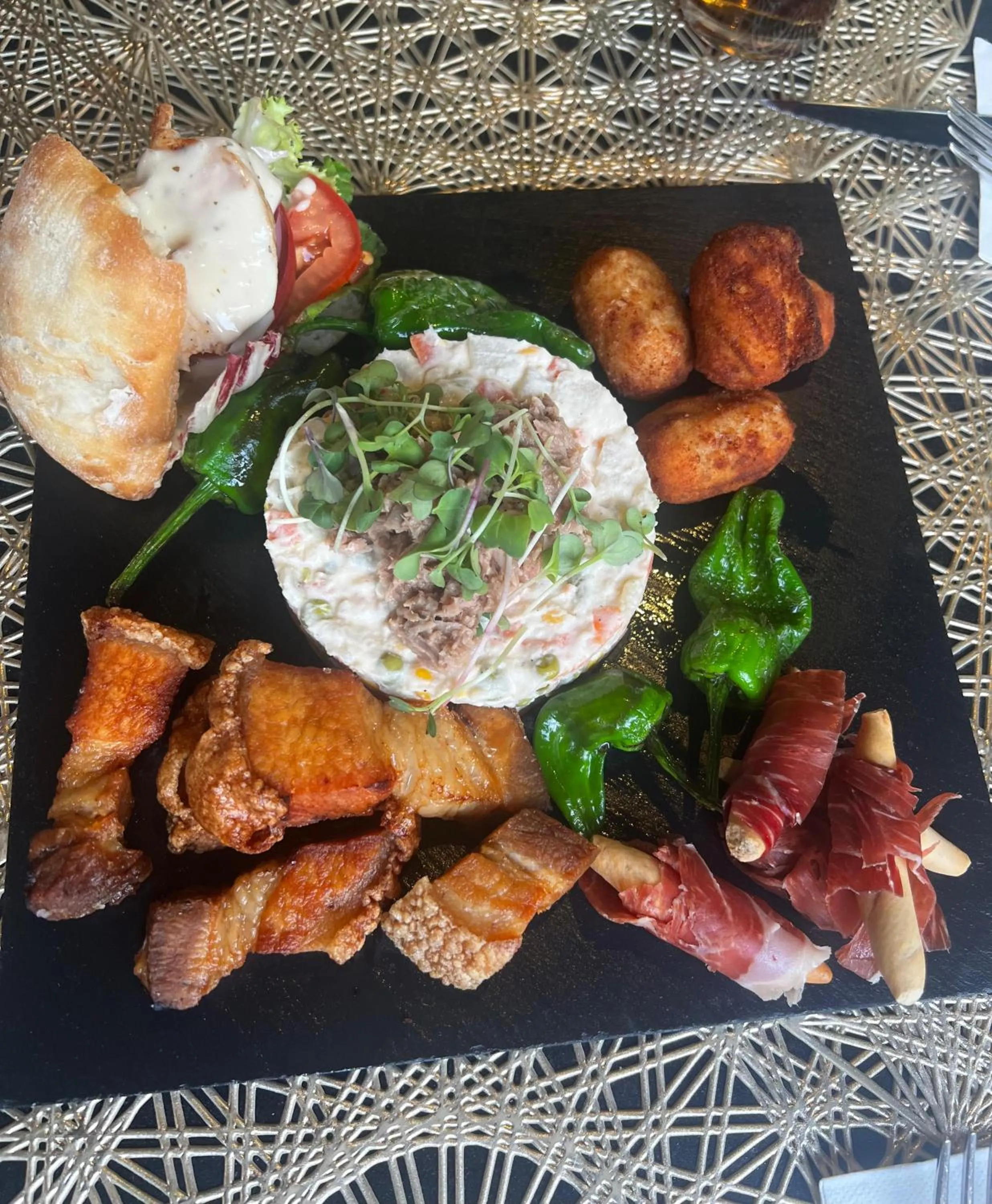 Food and drinks in Hotel Suites Feria de Madrid