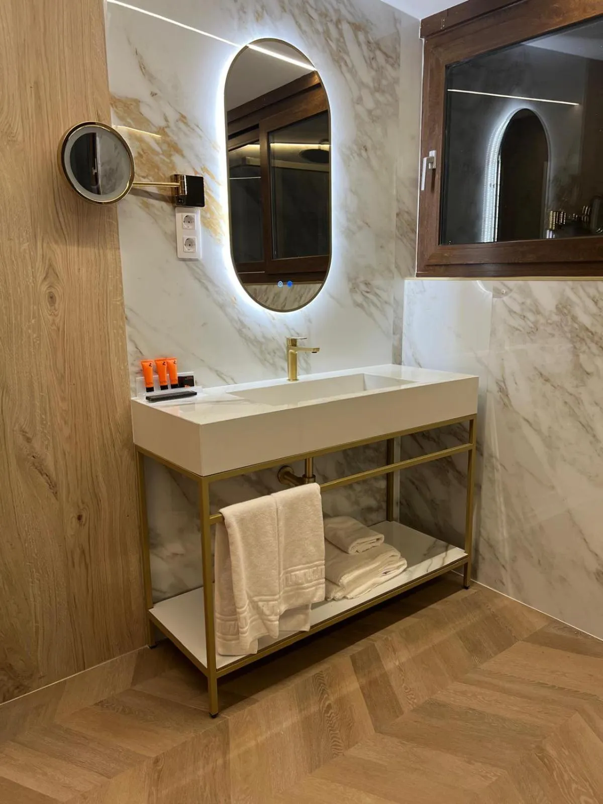 Bathroom in Hotel Suites Feria de Madrid