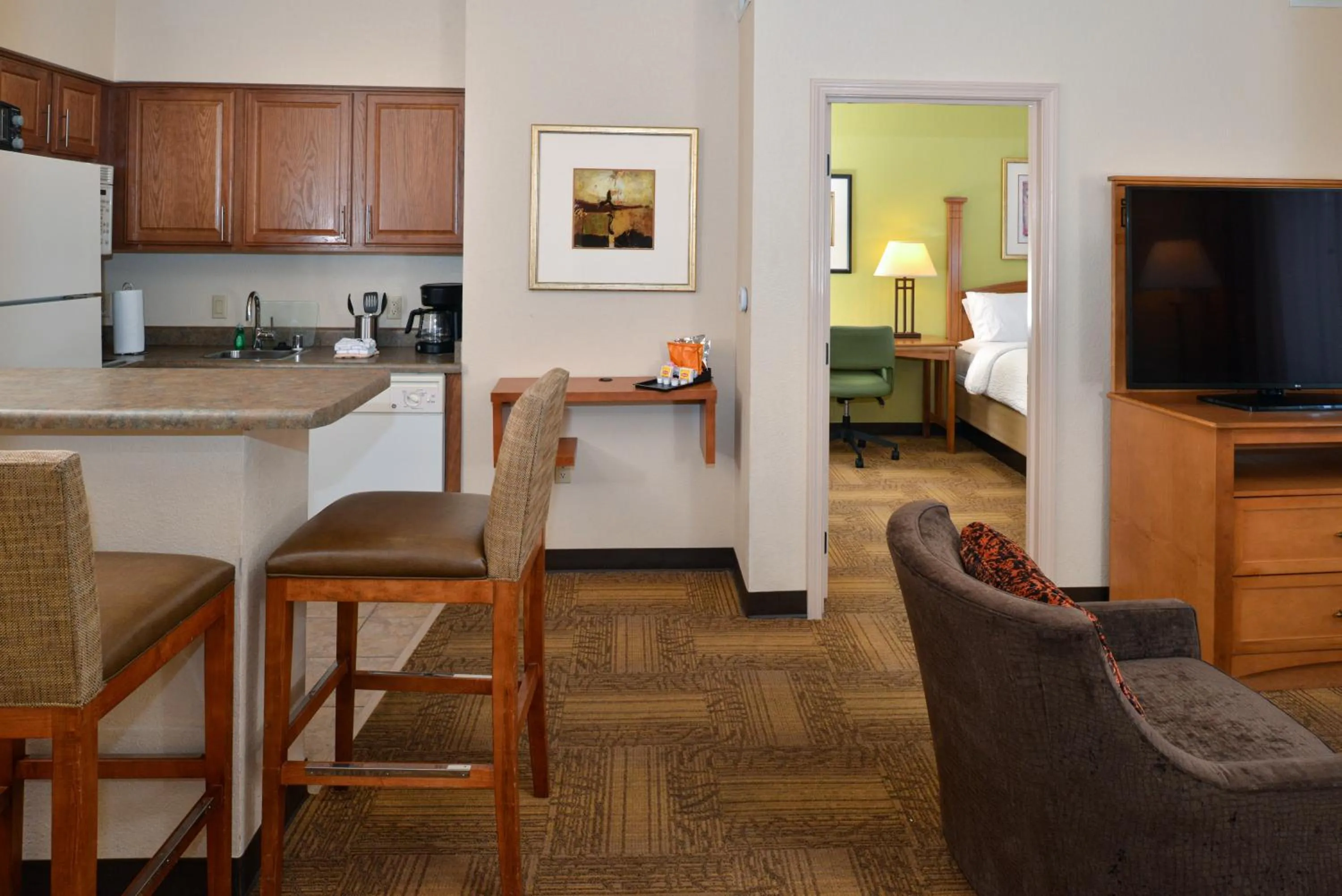 Kitchen or kitchenette in Staybridge Suites Las Cruces by IHG