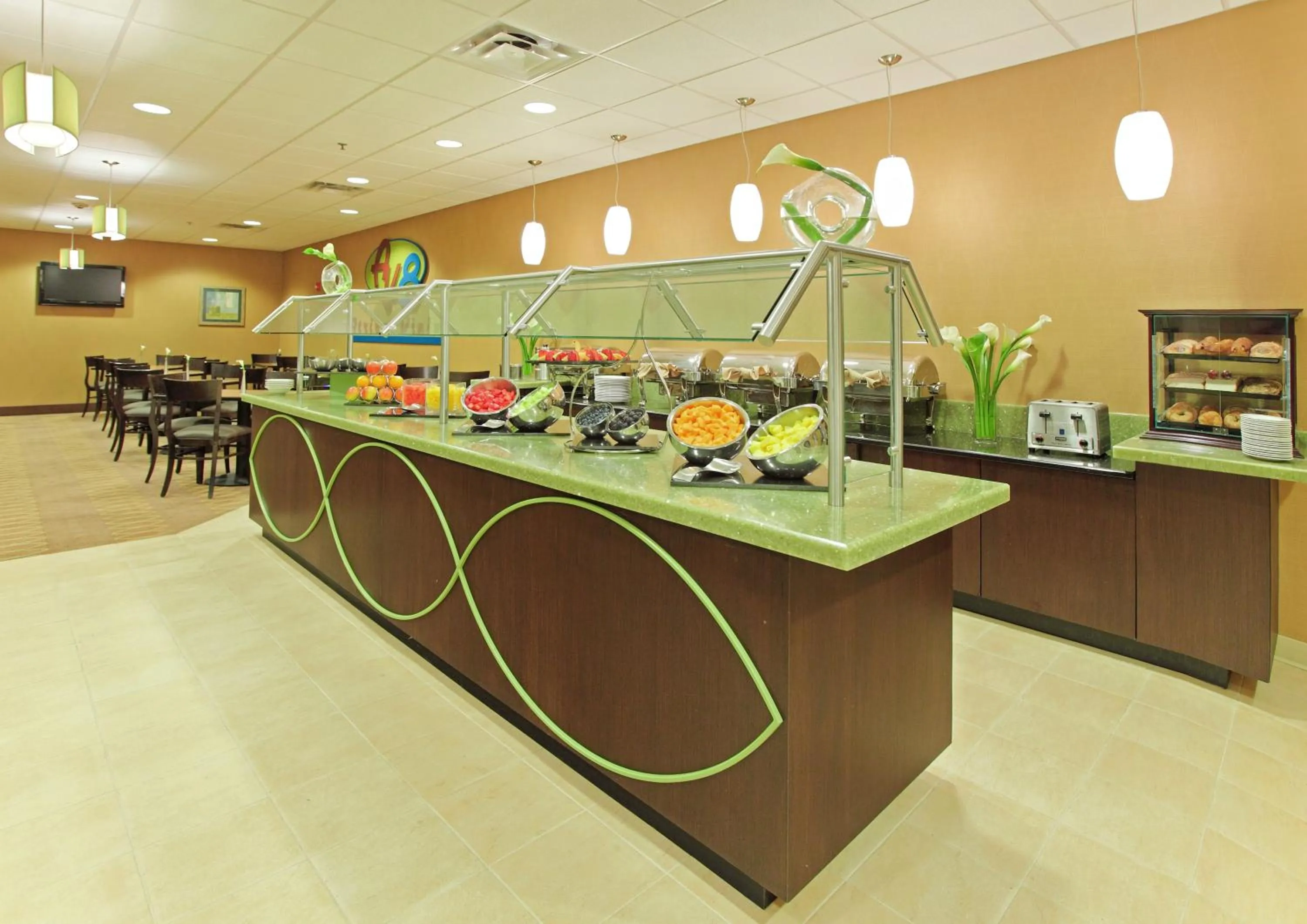 Restaurant/places to eat in Holiday Inn Little Rock-Airport-Conference Center by IHG