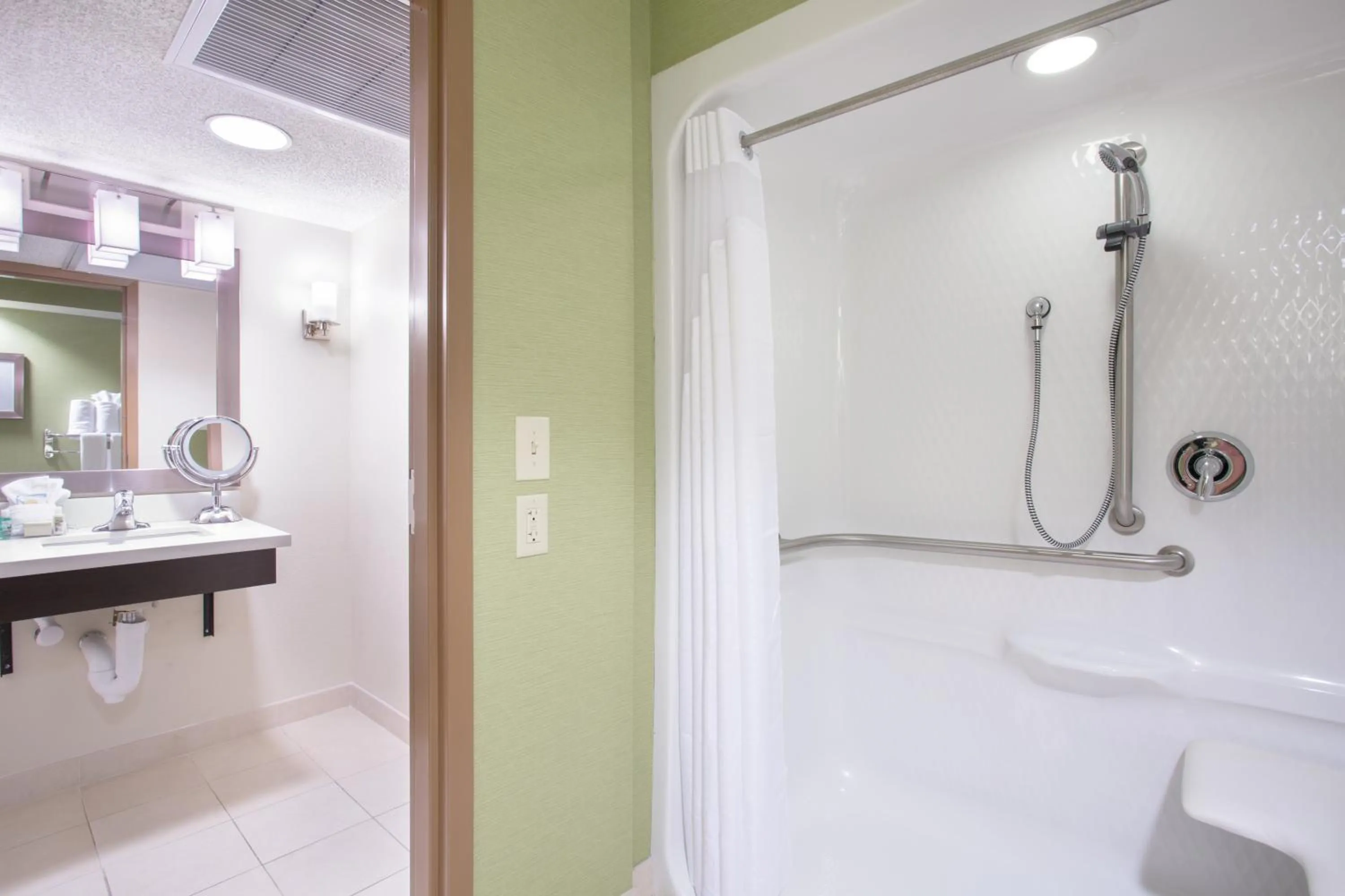 Bathroom in Holiday Inn Little Rock-Airport-Conference Center by IHG