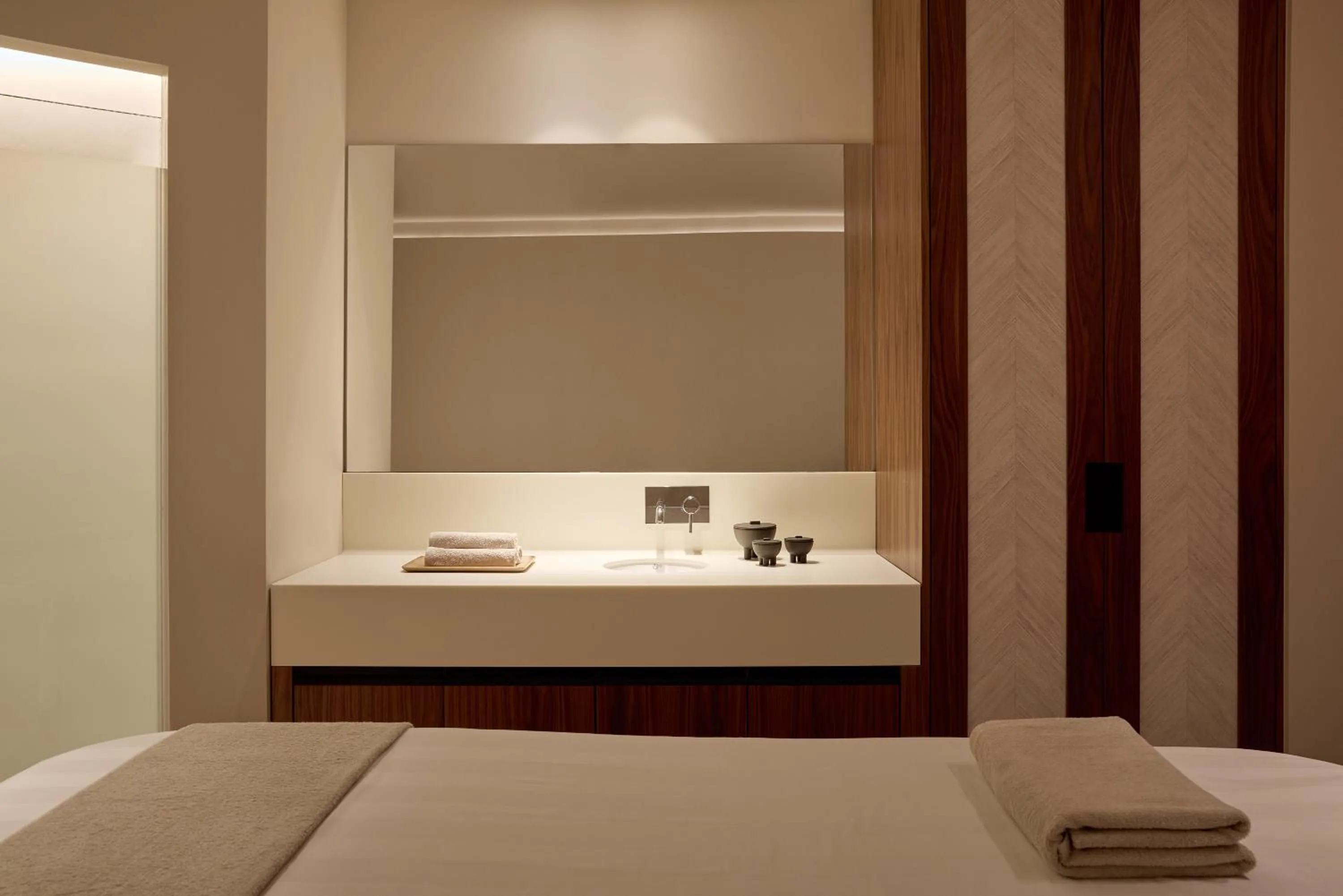 Spa and wellness centre/facilities, Bed in Daios Cove