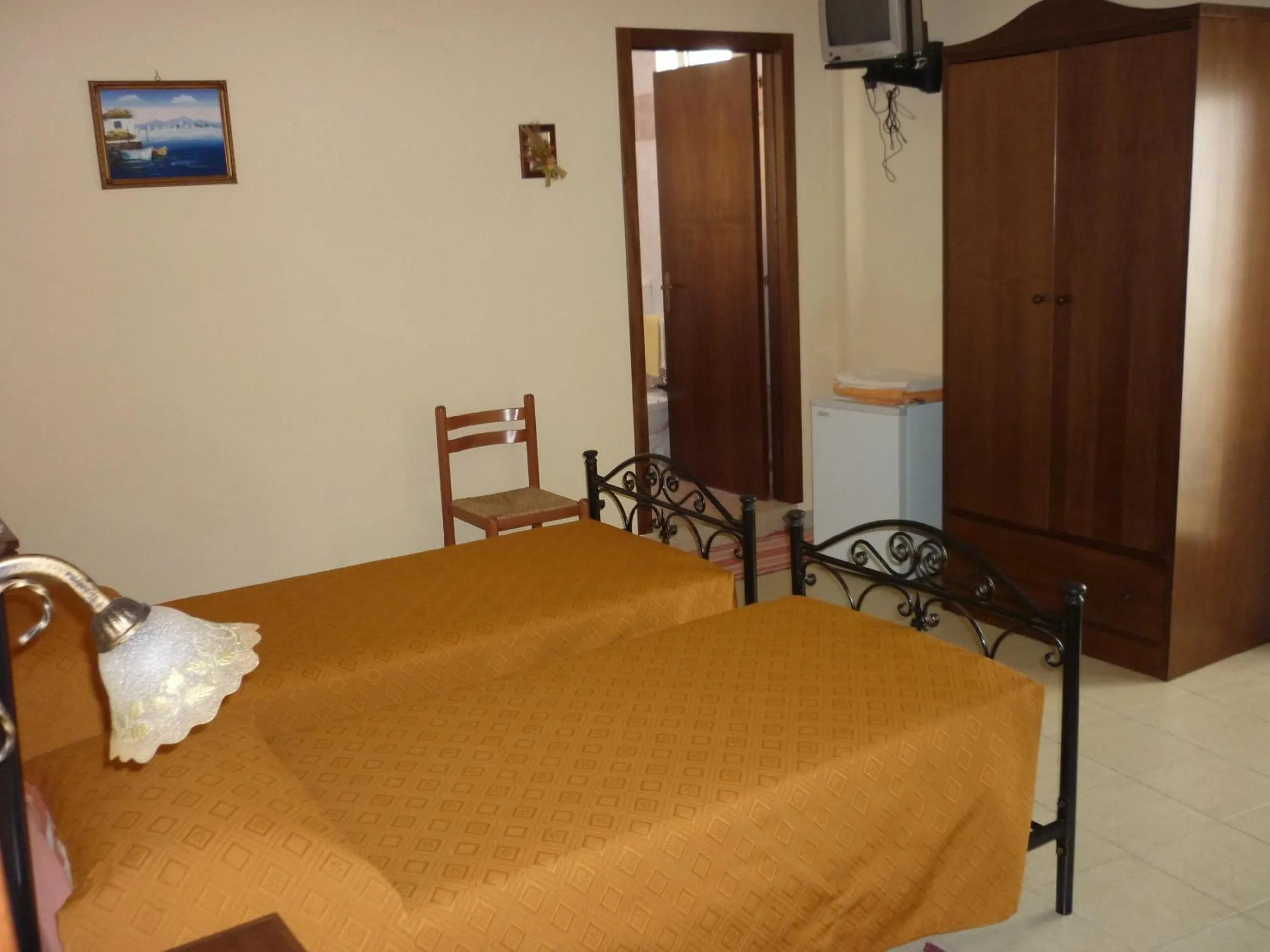 Bedroom, Bed in Albergo Vittoria