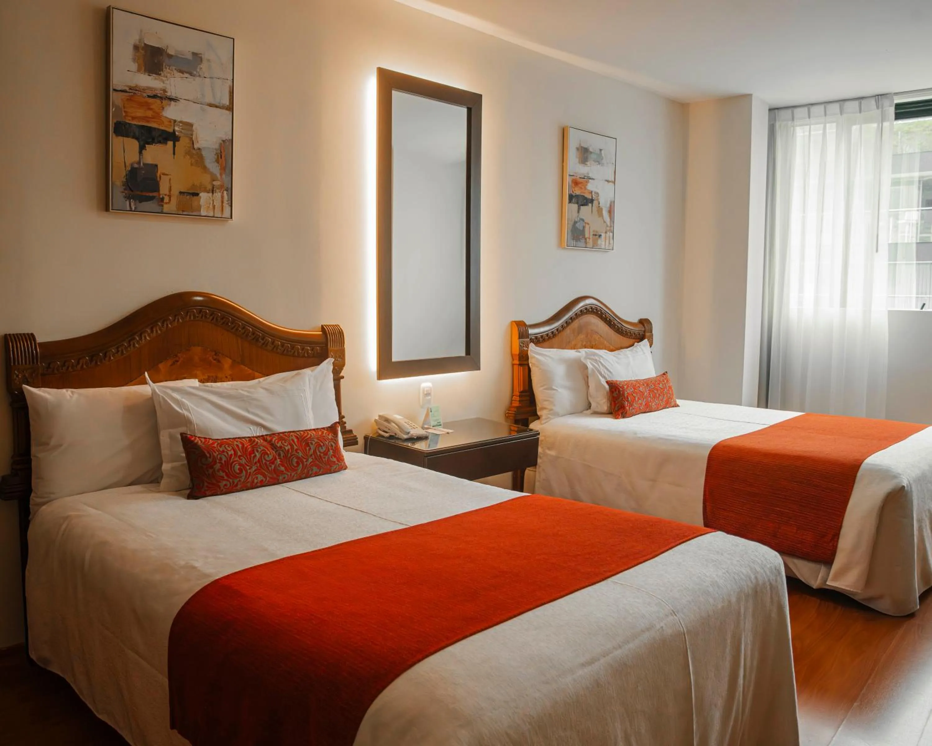 Bed in Miraflores Colon Hotel