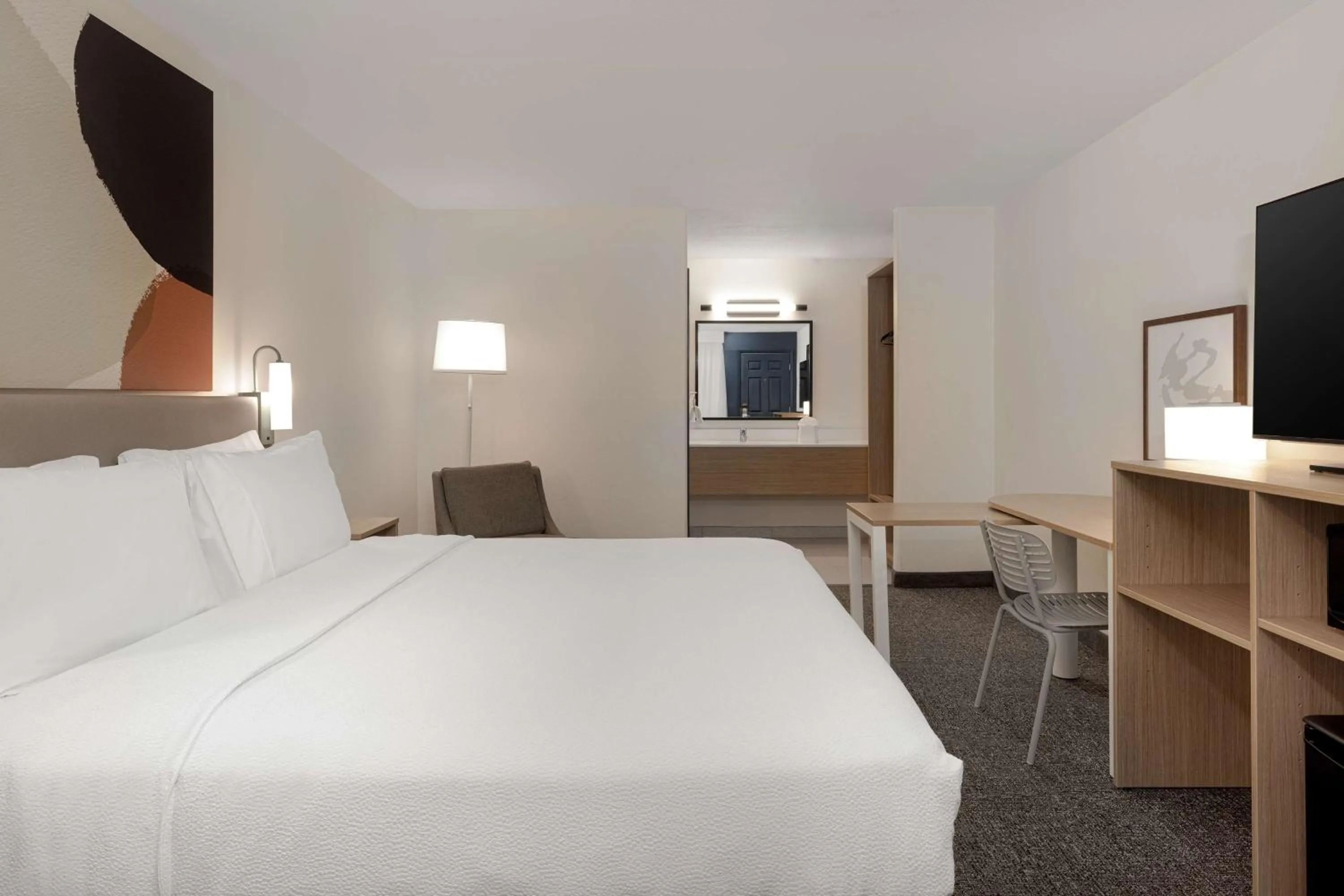 Bed in Spark By Hilton Santa Nella