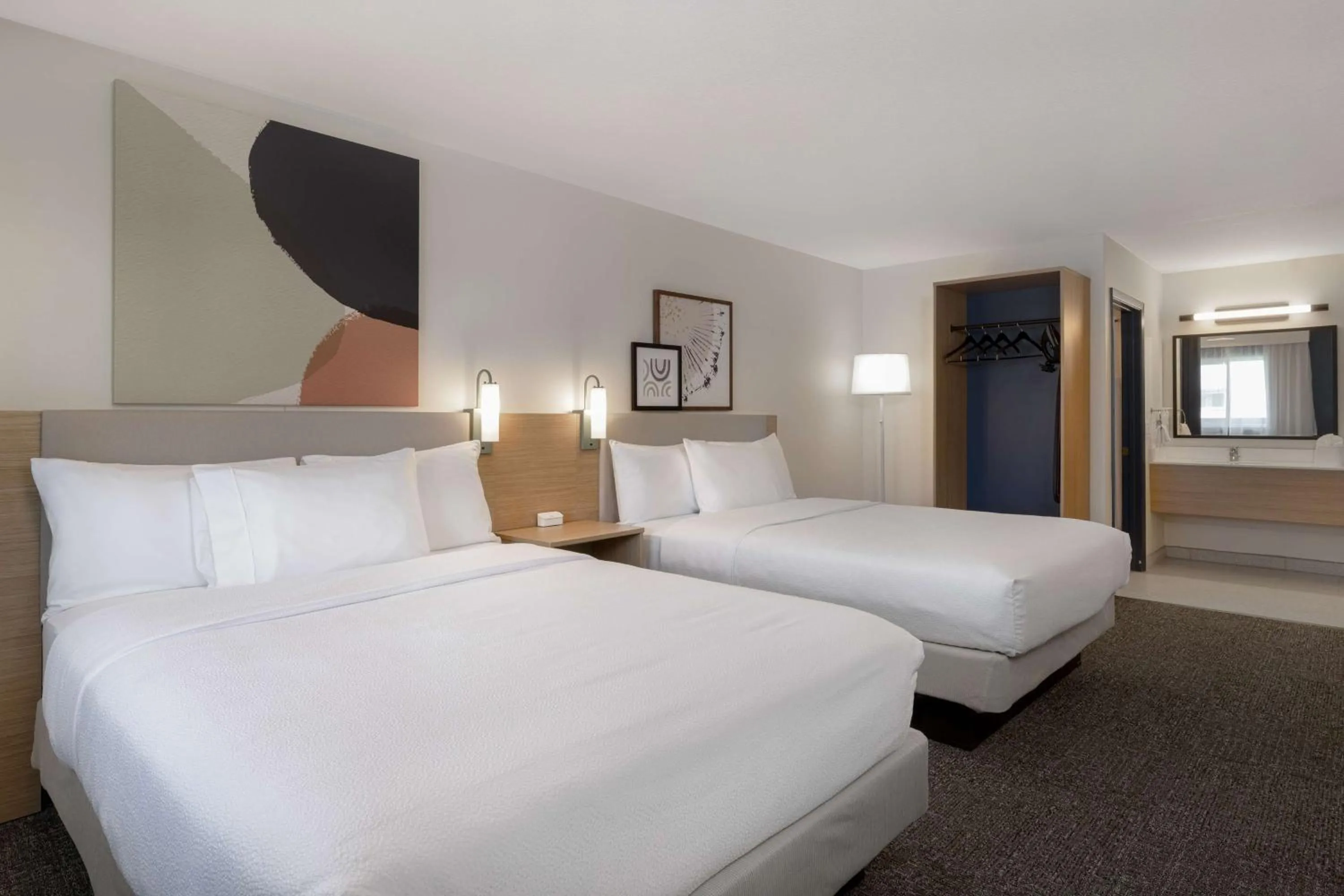 Bed in Spark By Hilton Santa Nella