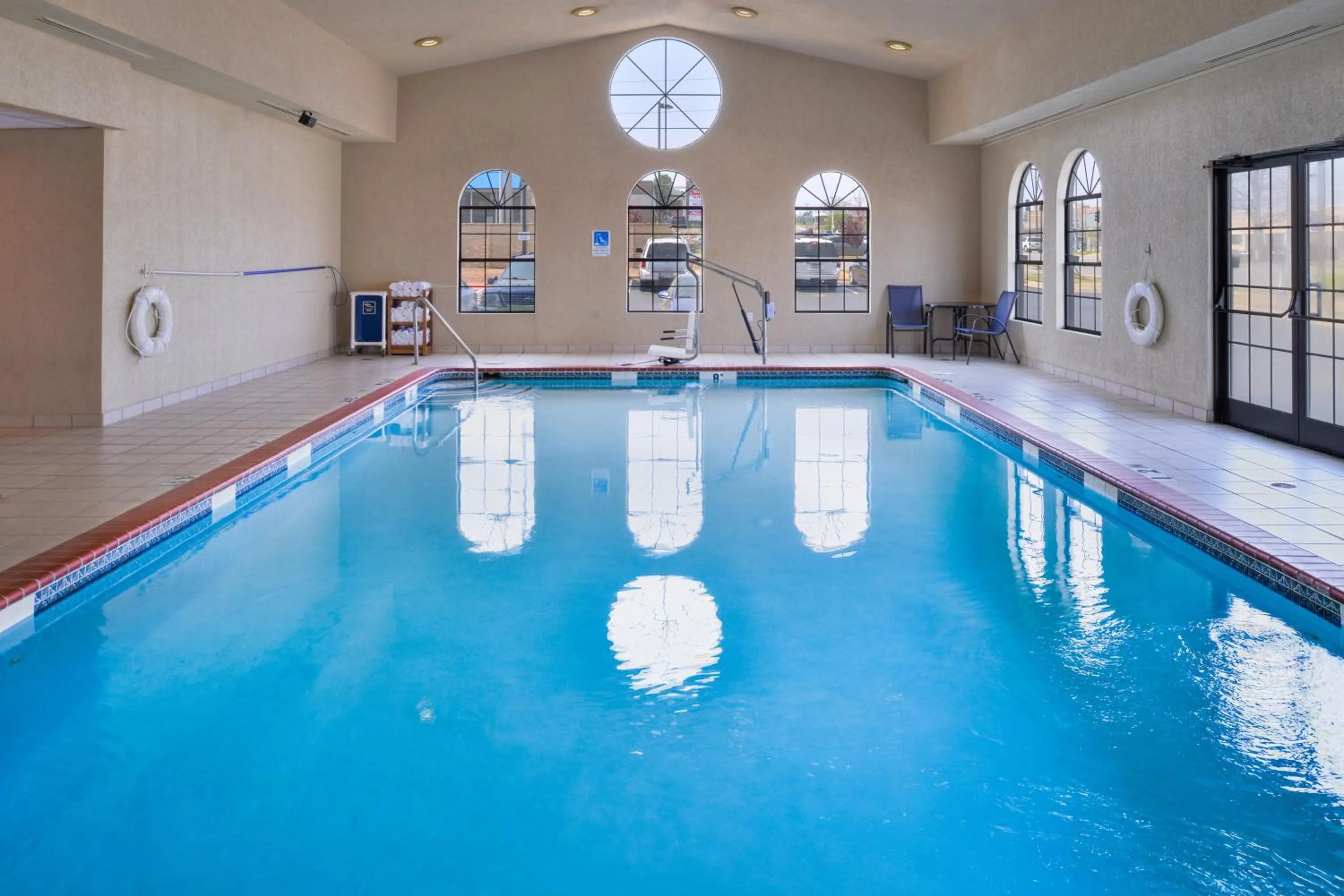 Swimming pool in Holiday Inn Express Hotel & Suites North Little Rock, an IHG Hotel
