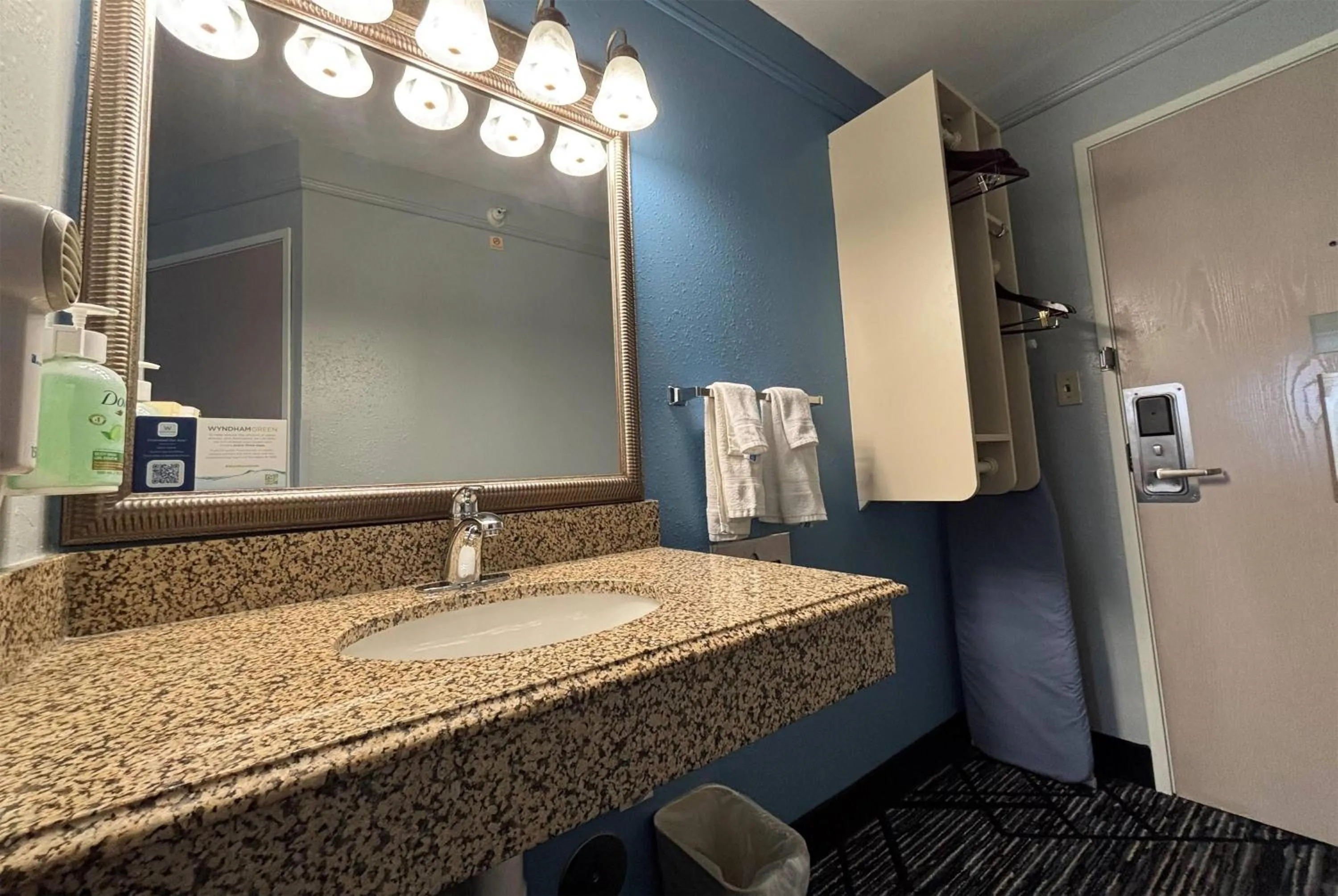 Bathroom in Baymont by Wyndham Litchfield