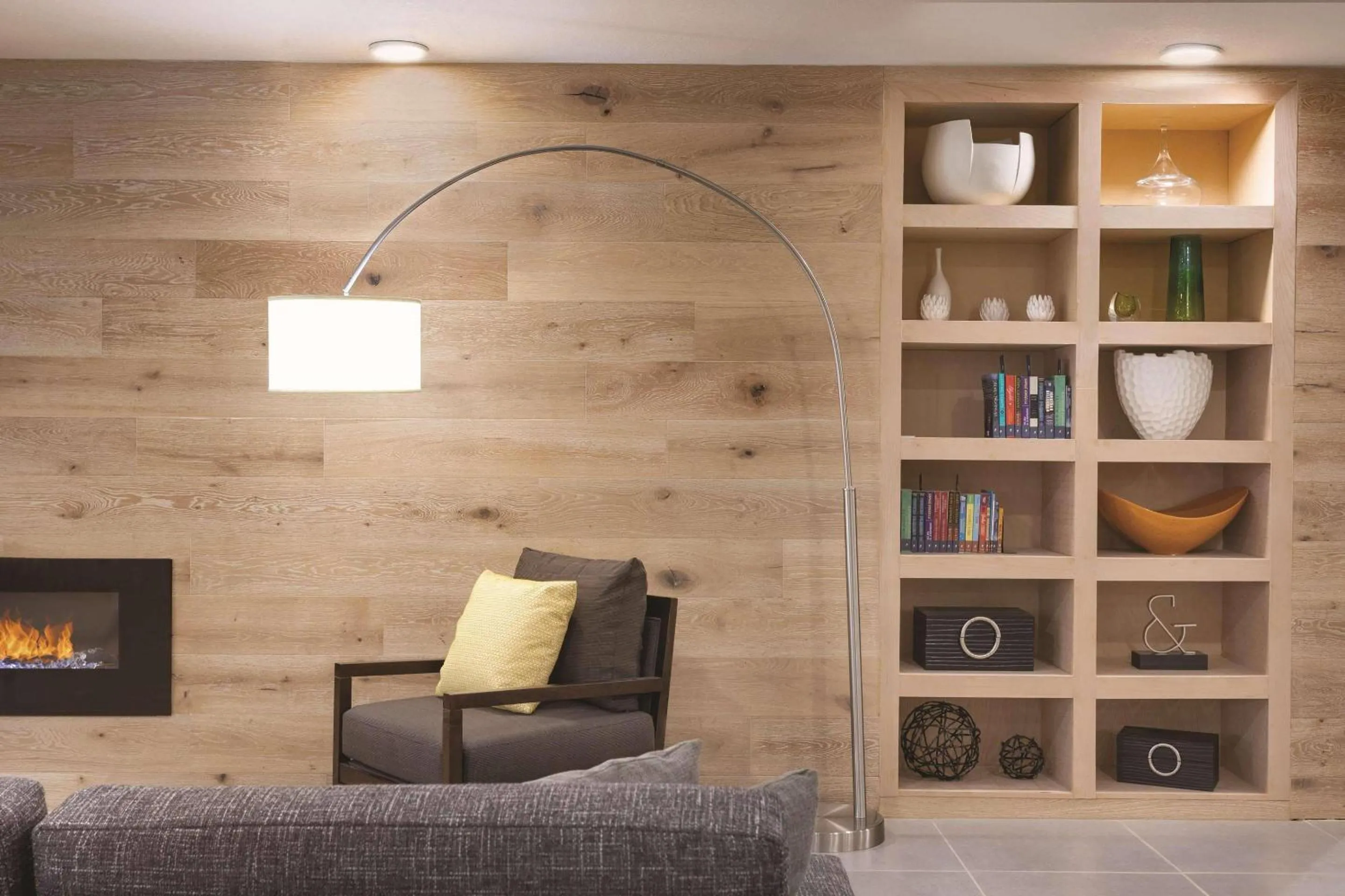 Lobby or reception in Country Inn & Suites by Radisson, North Little Rock, AR