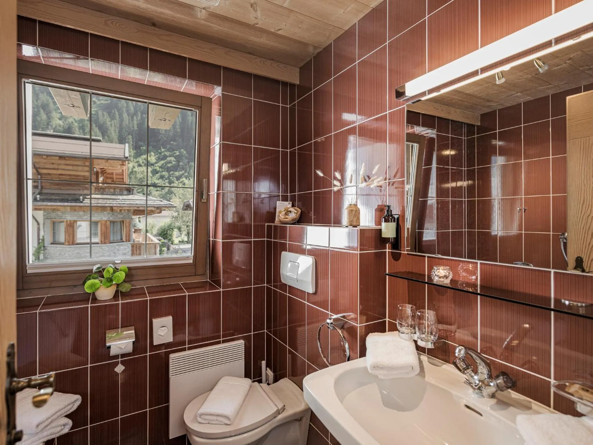 Bathroom in Apparthotel "Landhaus Veronika"