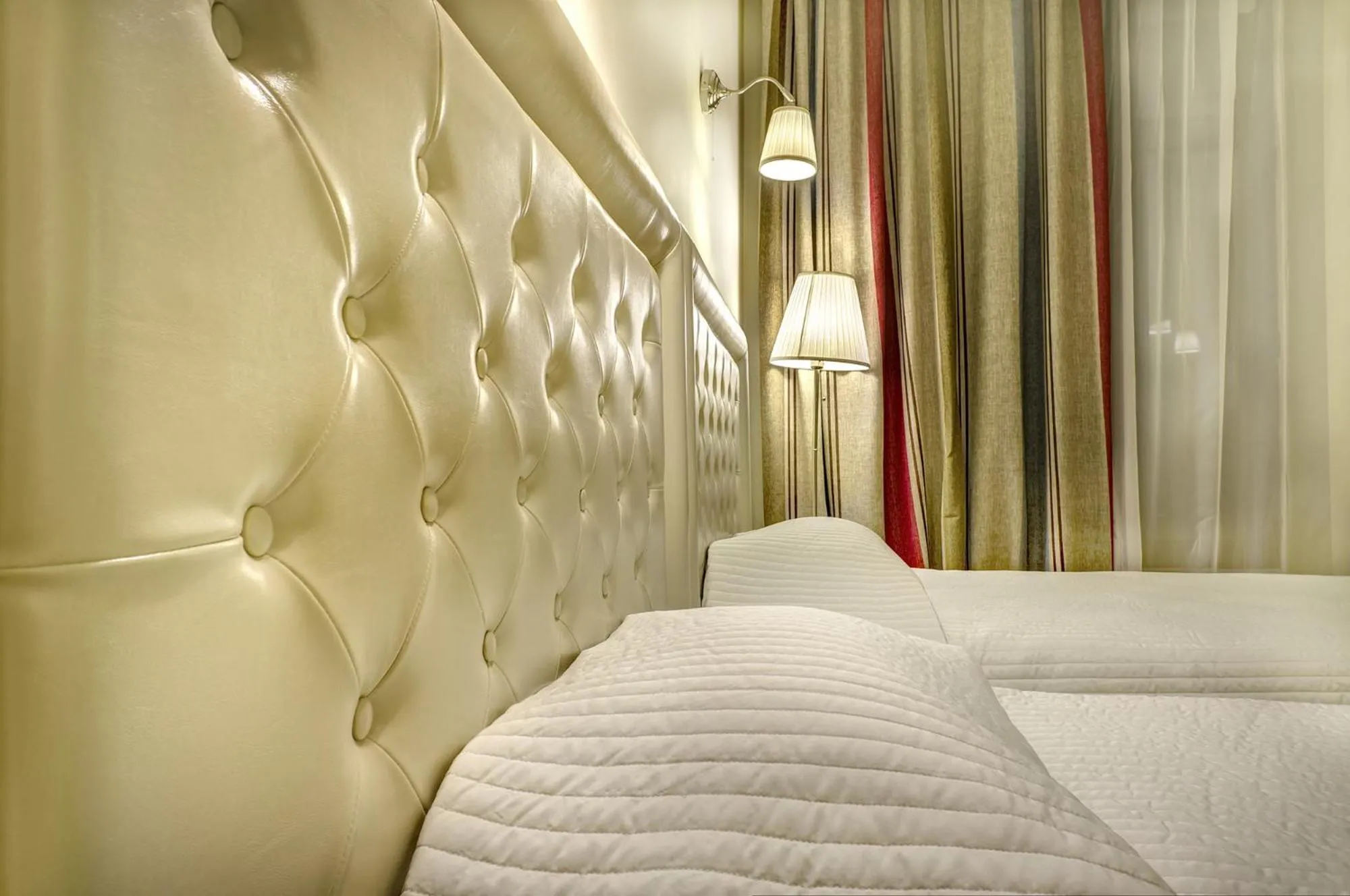 Bed in Capitol Hotel