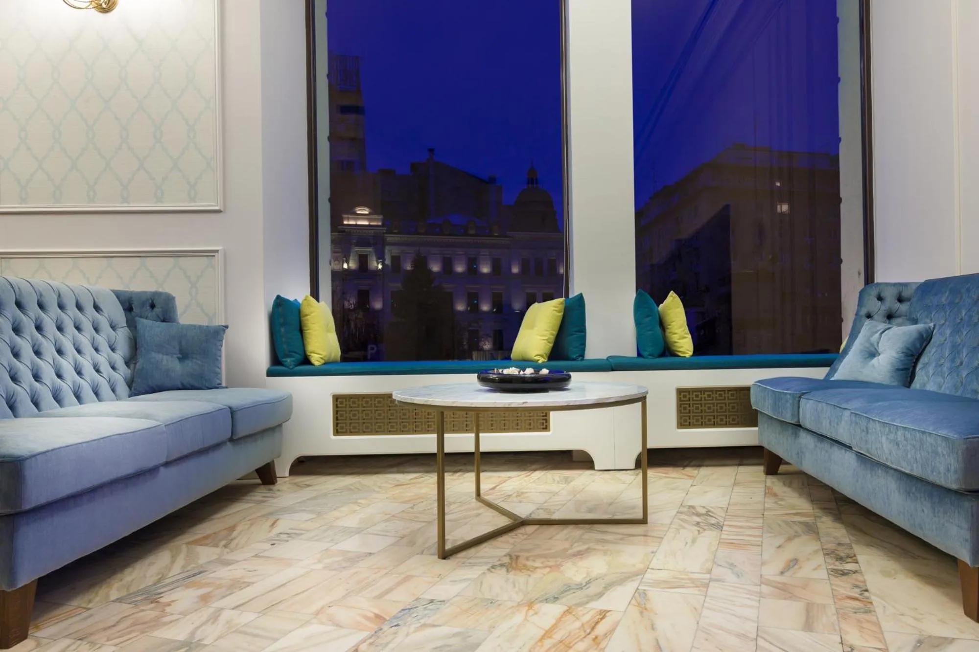 Lobby or reception in Capitol Hotel