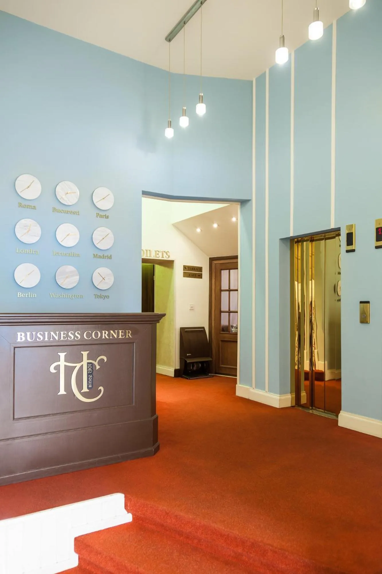 Lobby or reception in Capitol Hotel