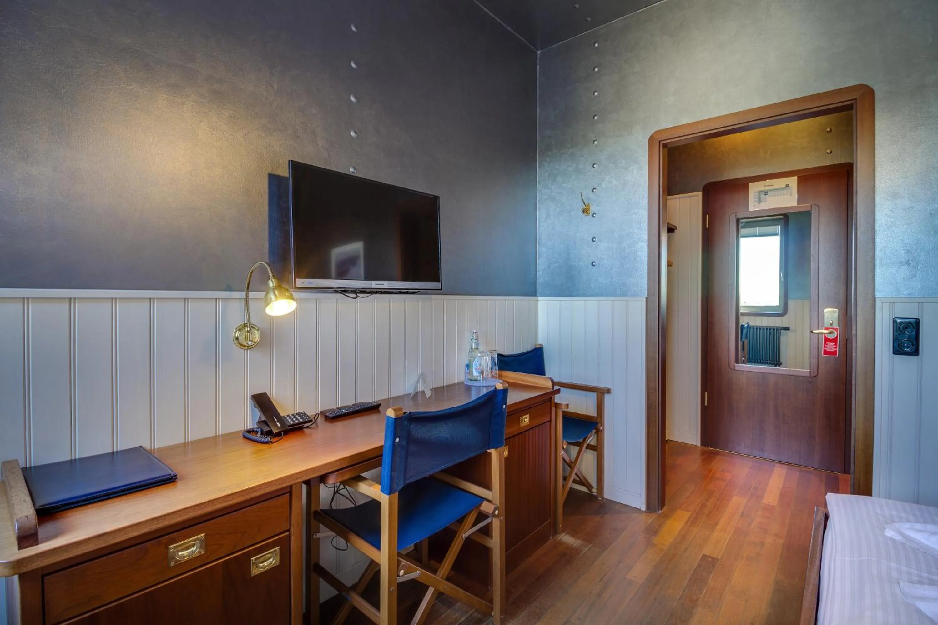 Staff, Bed in Hotel Dömitzer Hafen