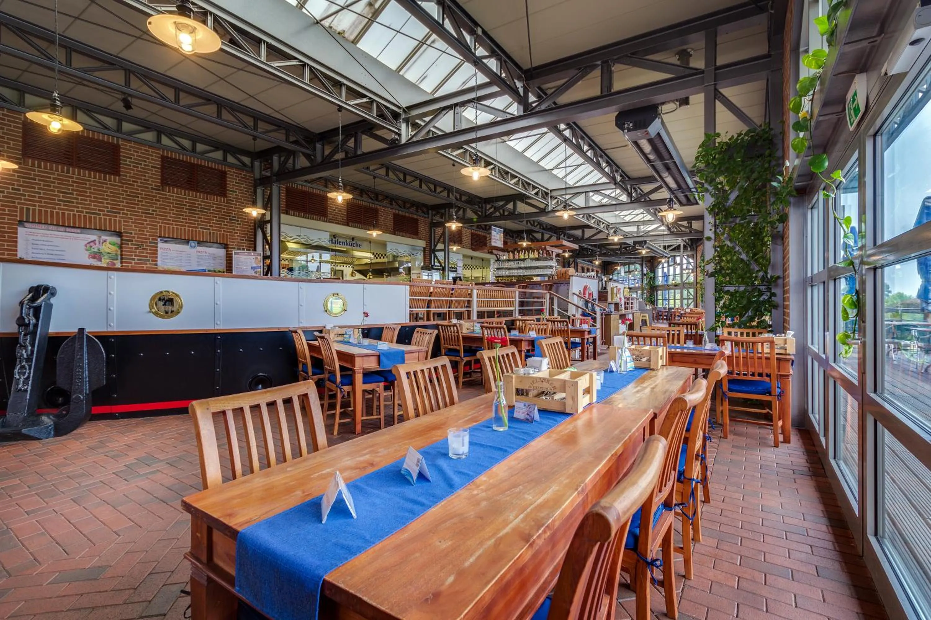 Restaurant/places to eat in Hotel Dömitzer Hafen