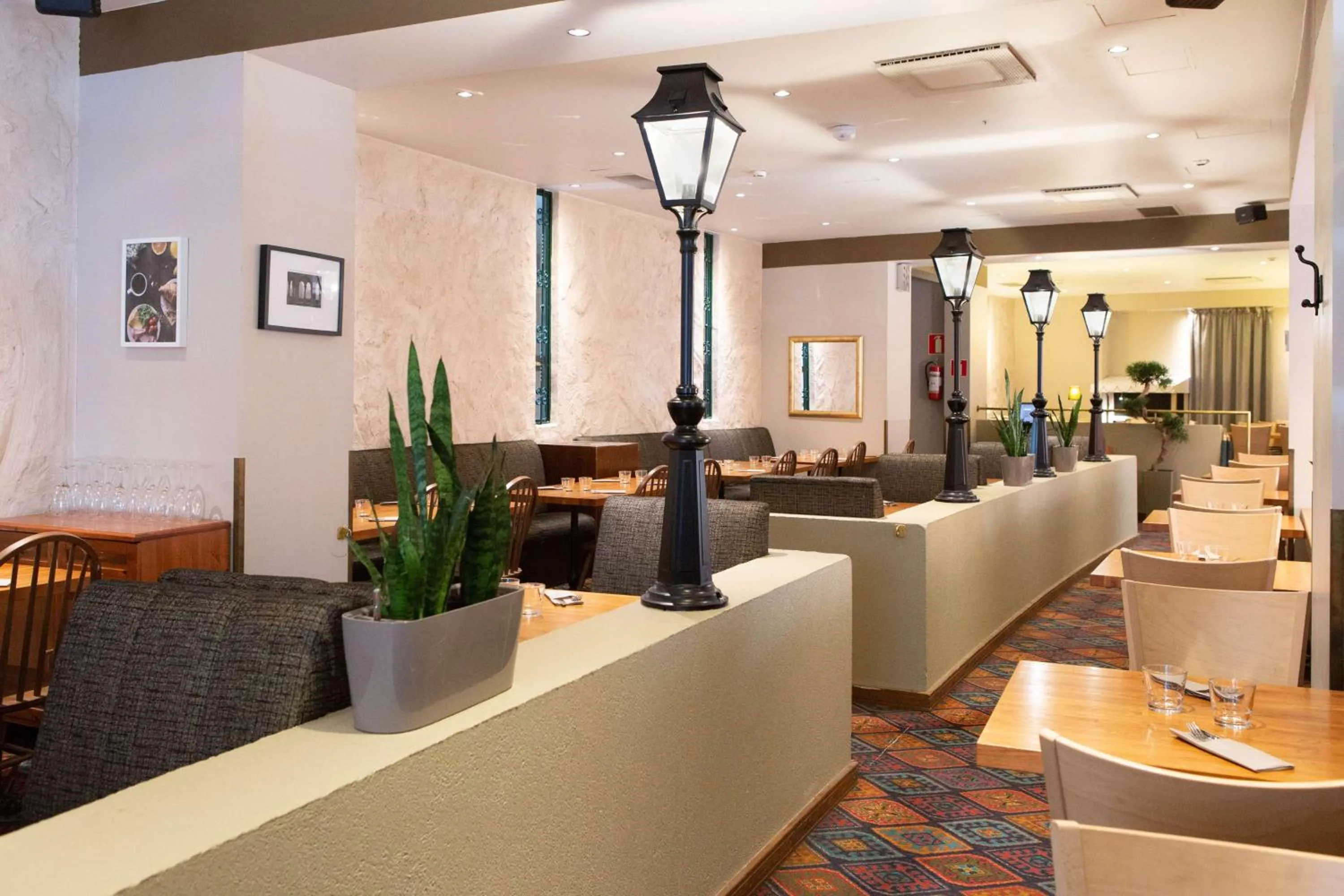 Restaurant/places to eat in Scandic Helsinki Aviapolis