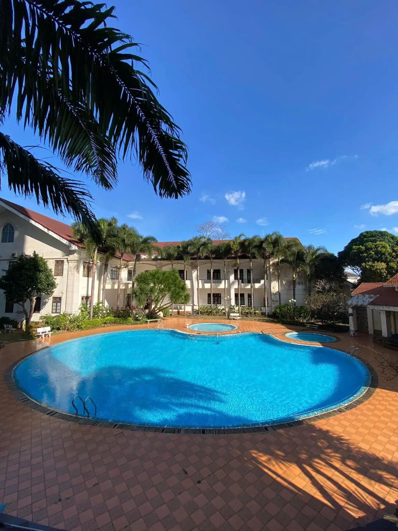 Pool view in Dakruco Hotel
