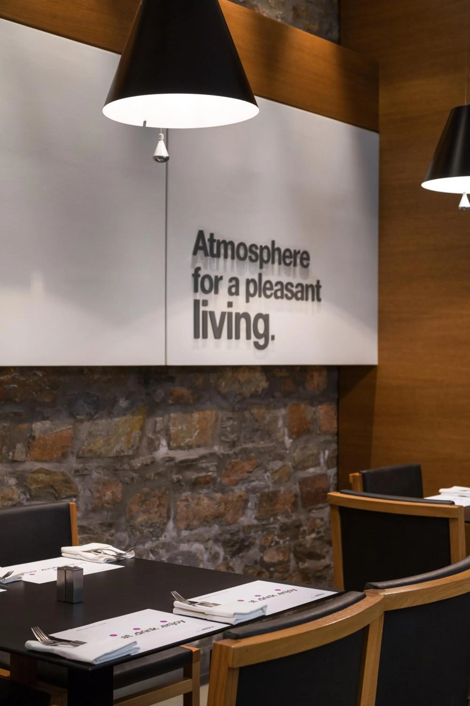 Restaurant/places to eat in Aegli Hotel Volos