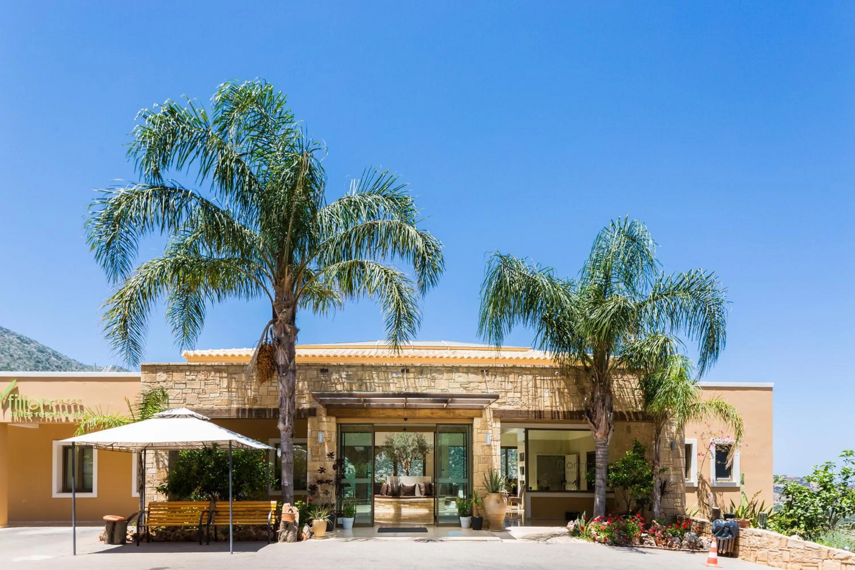 Filion Suites Resort & Spa