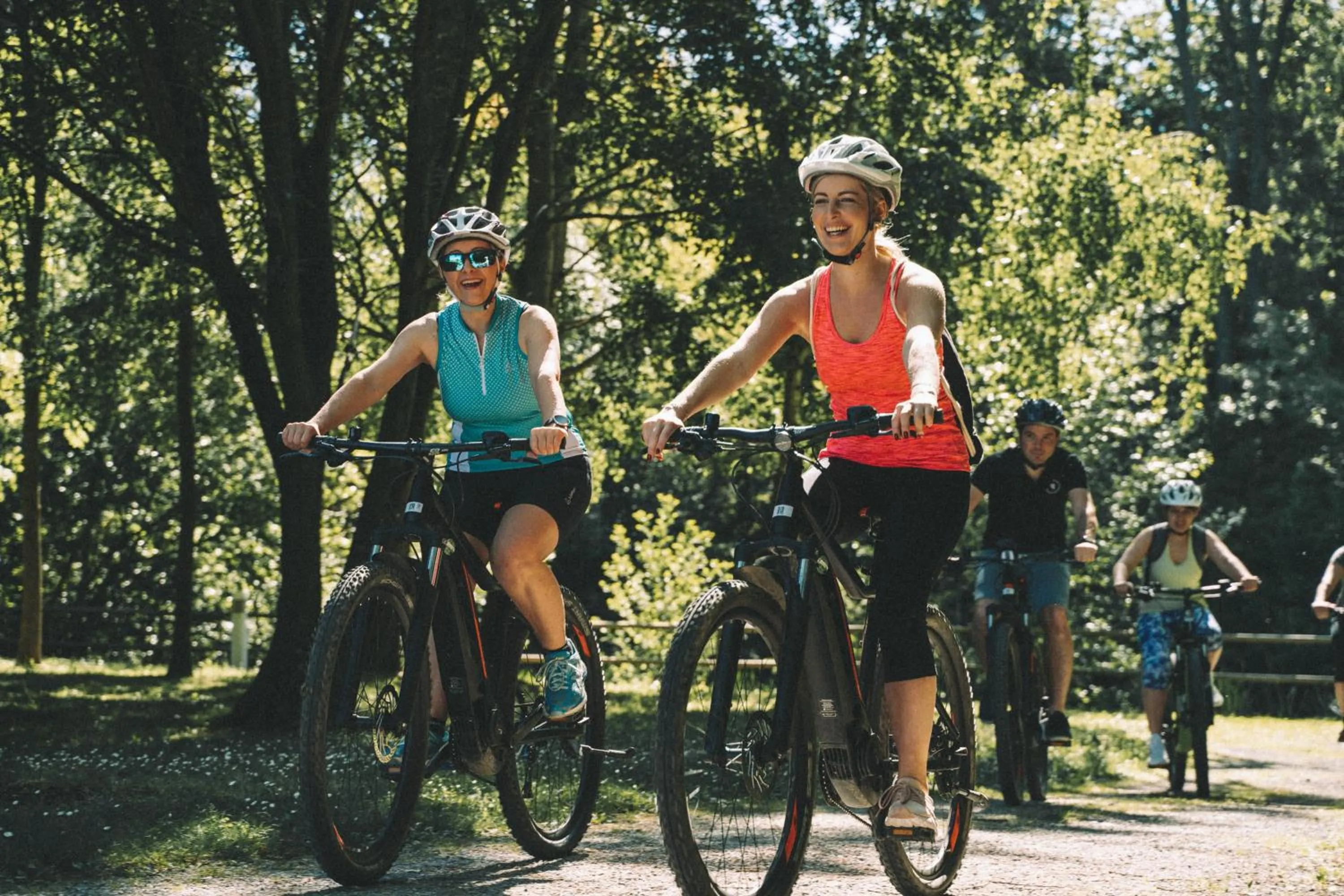 Cycling in Reduce Hotel Thermal Adults only