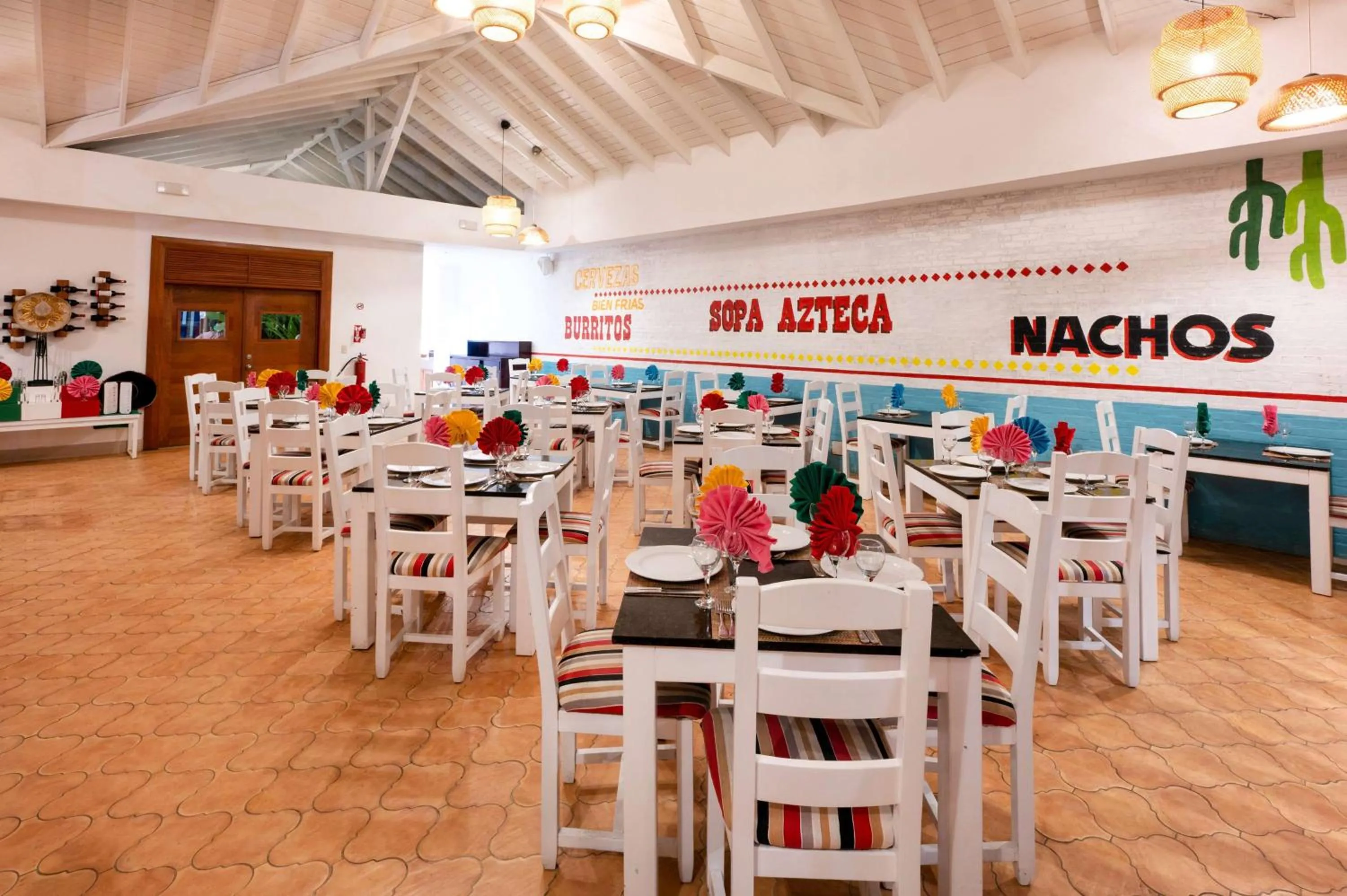 Restaurant/places to eat in Viva Tangerine by Wyndham, A Trademark All Inclusive