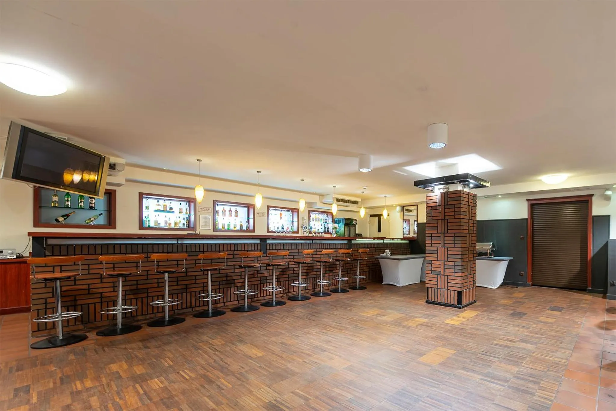 Nightclub / DJ in Hotel Mościcki